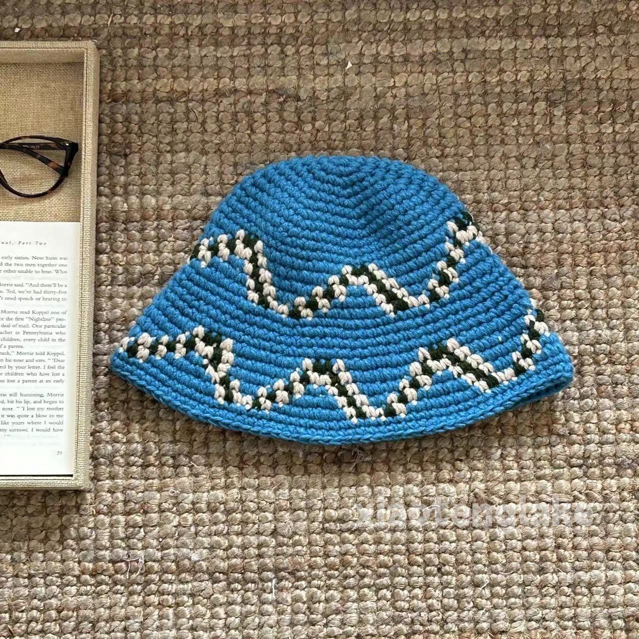 Vintage Unisex outdoor sports pattern festival knit bucket hat Size ONE SIZE - 1 Preview