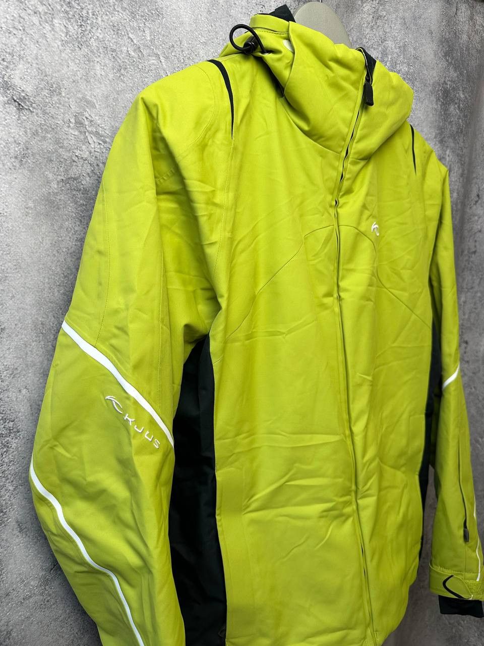 KJUS KJUS Ski DERMIZAX EV Stormhood Waterproof Primaloft Jacket Size M / US 6-8 / IT 42-44 - 4 Thumbnail