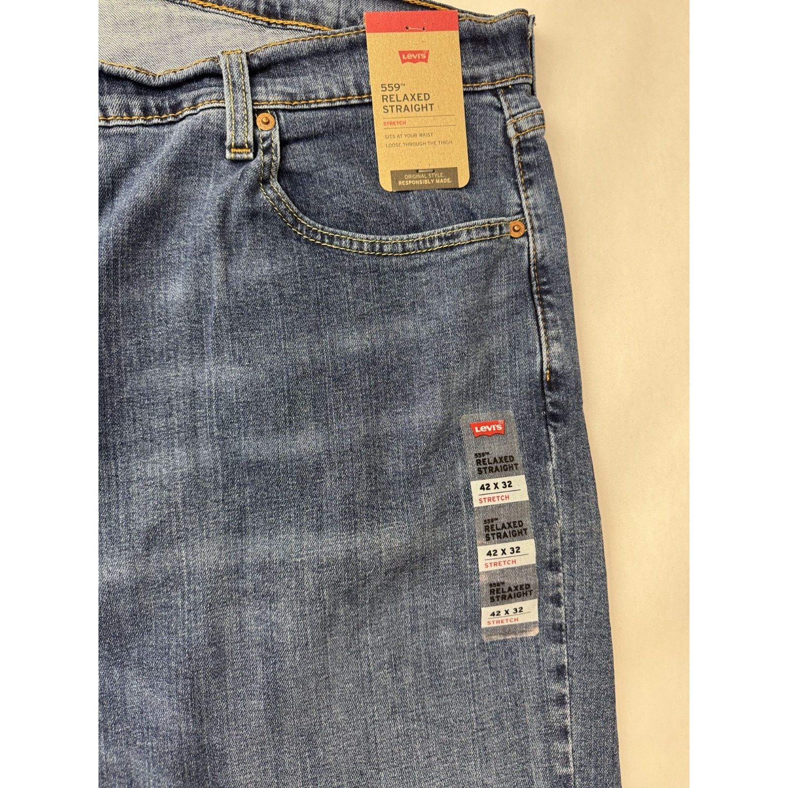 Levi's NWT Levi's 559 Relaxed Straight Jeans Blue 42 * 32 Size US 42 / EU 58 - 7 Thumbnail