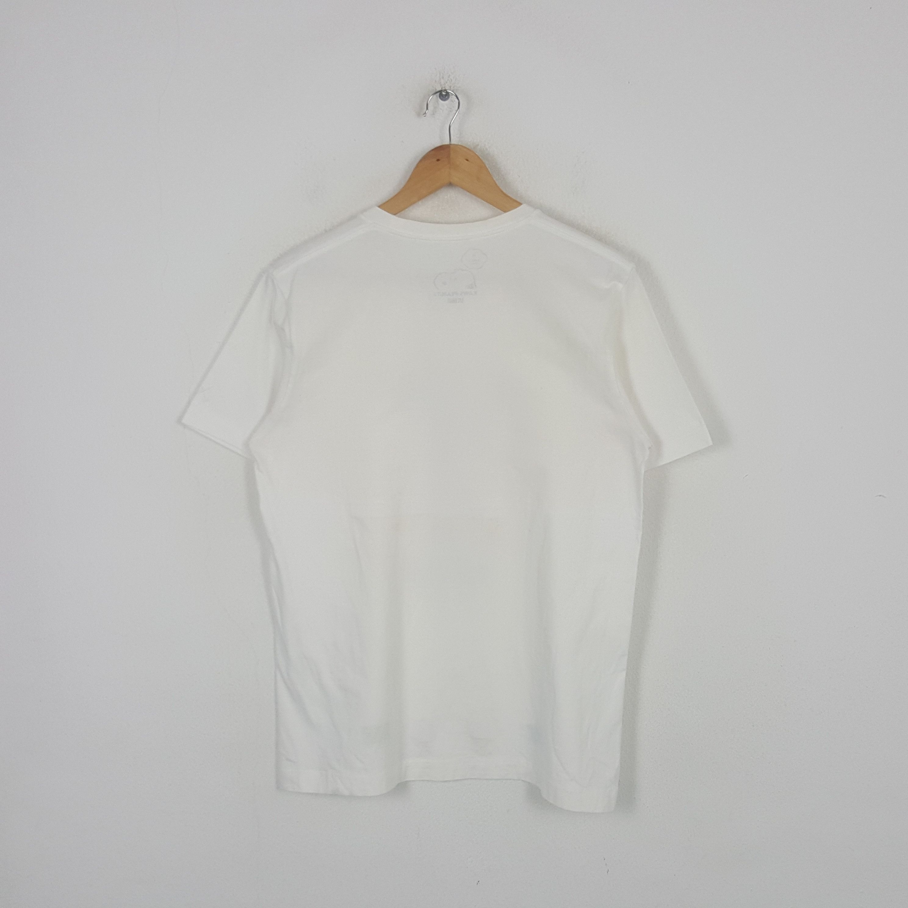 Uniqlo Vintage Snoopy Peanuts X Joe Kaws Art Tshirt RR25 Size US M / EU 48-50 / 2 - 3 Thumbnail