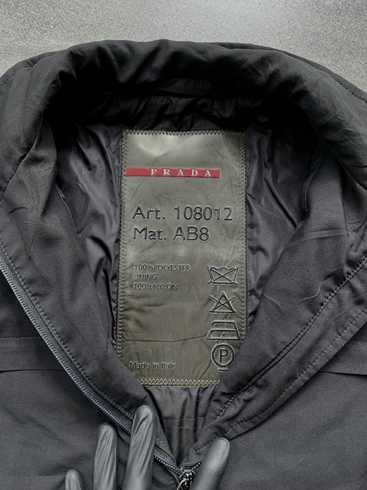 Prada FREE TAX! 2000s Red Tab Halfzip Polyester Jacket Size US S / EU 44-46 / 1 - 10 Thumbnail