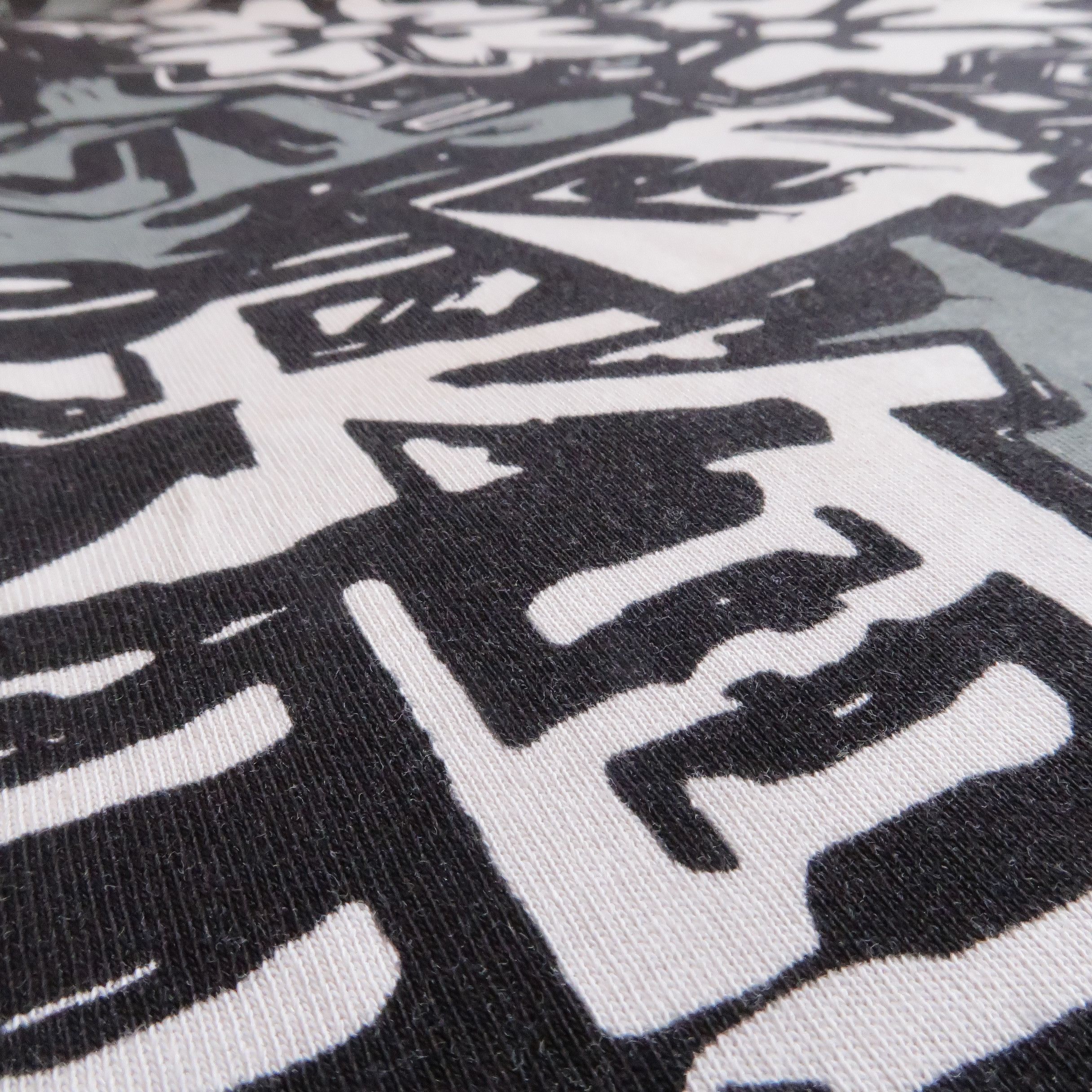 Evisu 90s Evisu Custom Made AOP Kanji Hiragana Tee Size US L / EU 52-54 / 3 - 7 Thumbnail