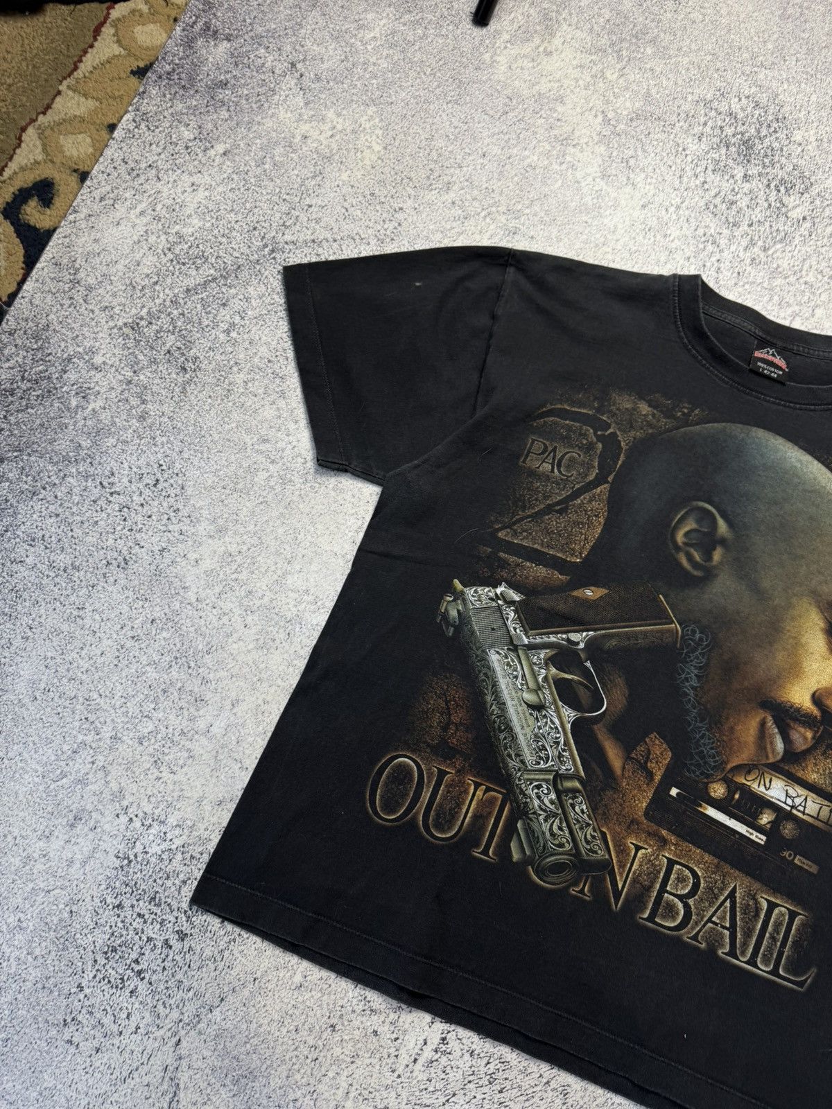 Vintage Vintage 2Pac Rap Tee Rock Tees 1996 Grail Very Rare Tee L Size US L / EU 52-54 / 3 - 2 Thumbnail