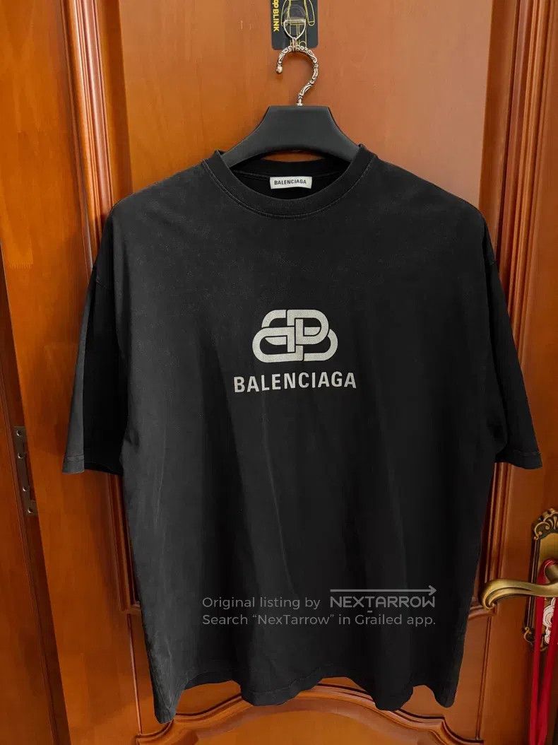 Balenciaga Glitter snap button short sleeve T-shirt