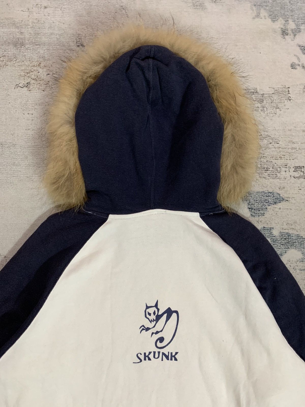 20471120 Japanese Mischievous Faux Fur Hoodie Style Beauty Beast Size US M / EU 48-50 / 2 - 4 Thumbnail