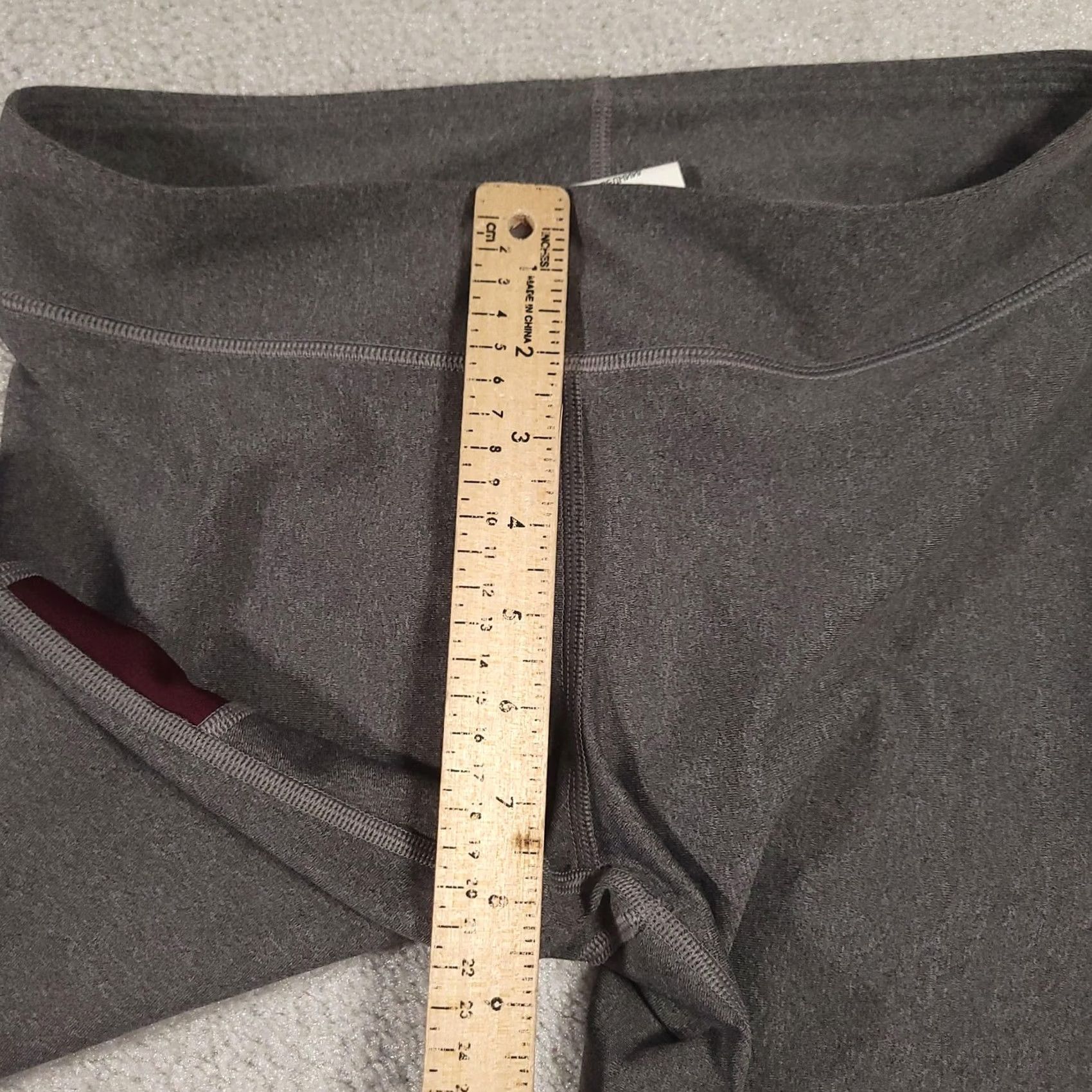 Under Armour Under Armour Pants Womens Medium Gray HeatGear Compression Leggings Colorblock Size 32" / US 10 / IT 46 - 7 Thumbnail