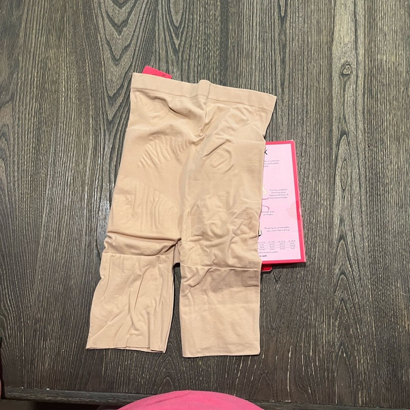 Spanx NWT Spanx Undie-tectable Shapewear Stretch Nude Size XL Size ONE SIZE - 1 Thumbnail