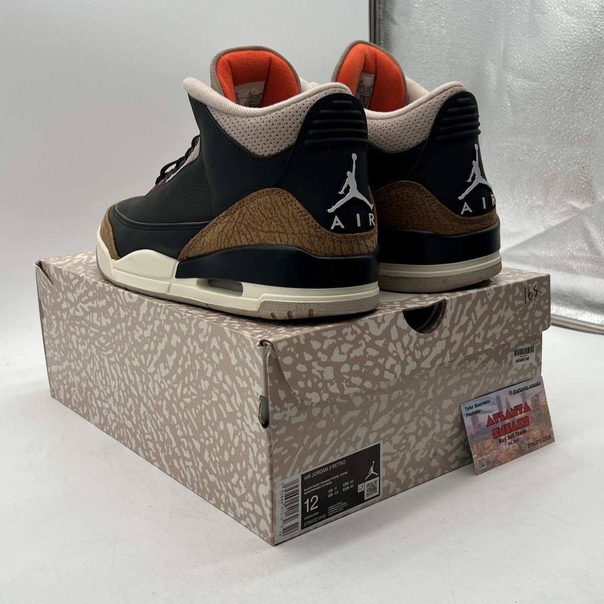 Jordan Brand Air Jordan 3 desert elephant Size US 12 / EU 45 - 4 Thumbnail