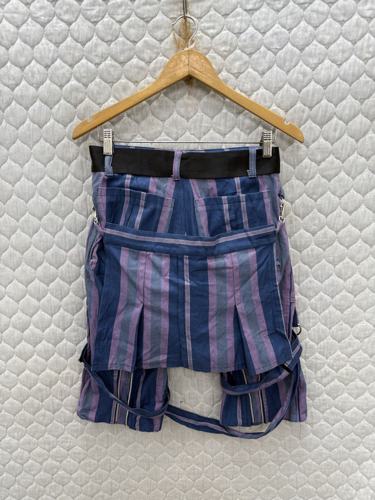 Seditionaries 🔥🔥🔥ARCHIVE HERE THERE PUNK BONDAGE SHORTS Size US 28 / EU 44 - 9 Thumbnail