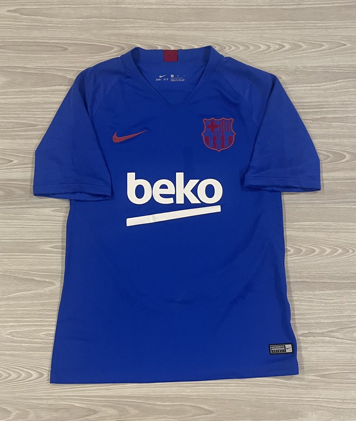 Nike Nike 2019/20 Messi #10 Barcelona Soccer Jersey Mens Medium Size US M / EU 48-50 / 2 - 5 Thumbnail