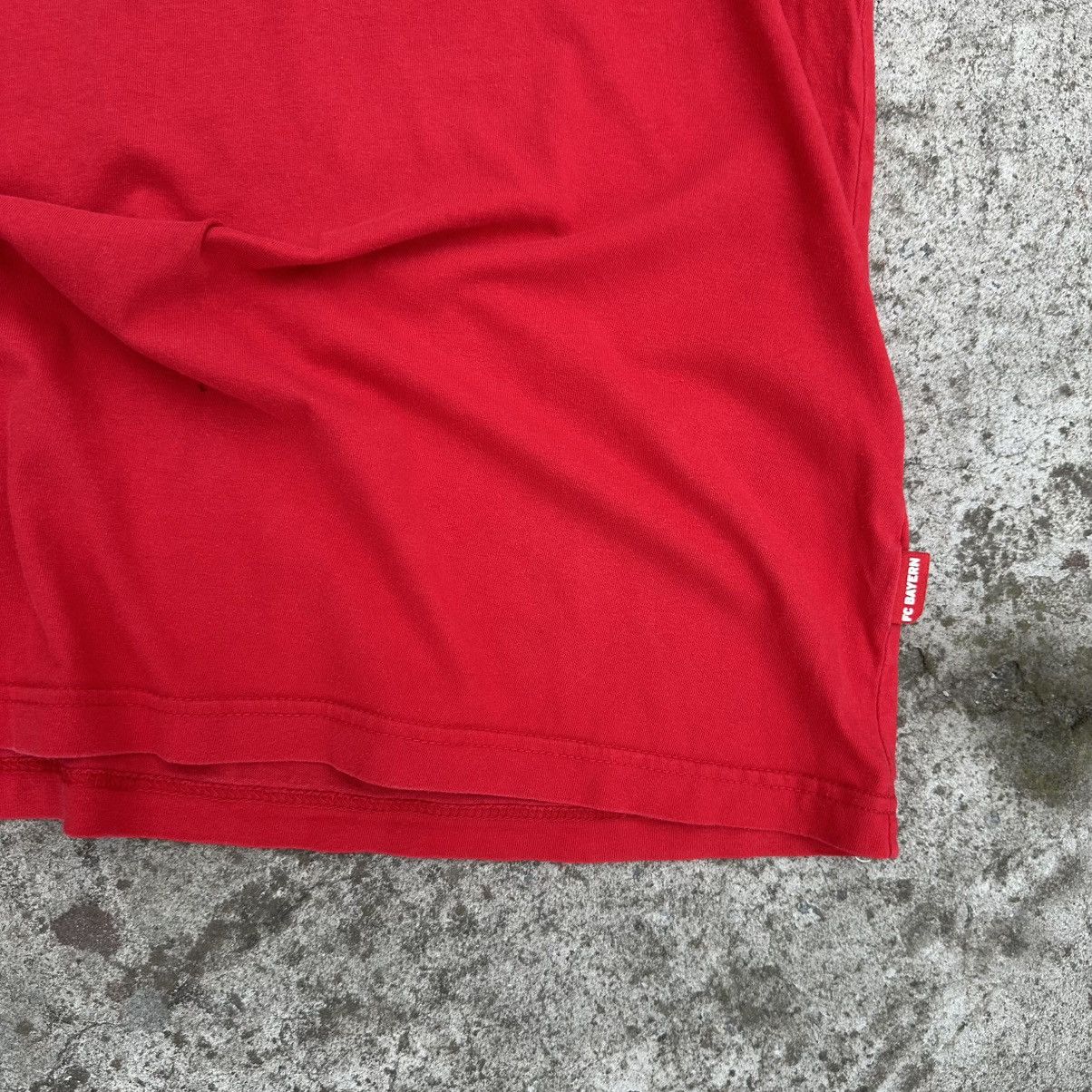 Vintage Vintage FC Bayern Munchen T-shirts Big Logo Sportwear Size US XXL / EU 58 / 5 - 7 Thumbnail