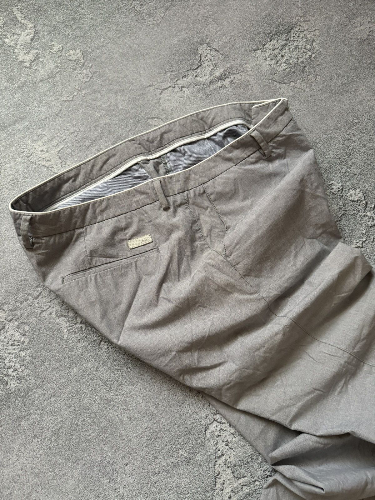 Hugo Boss Hugo boss 40/32 chino pant trouser white salvage Size US 40 / EU 56 - 17 Thumbnail