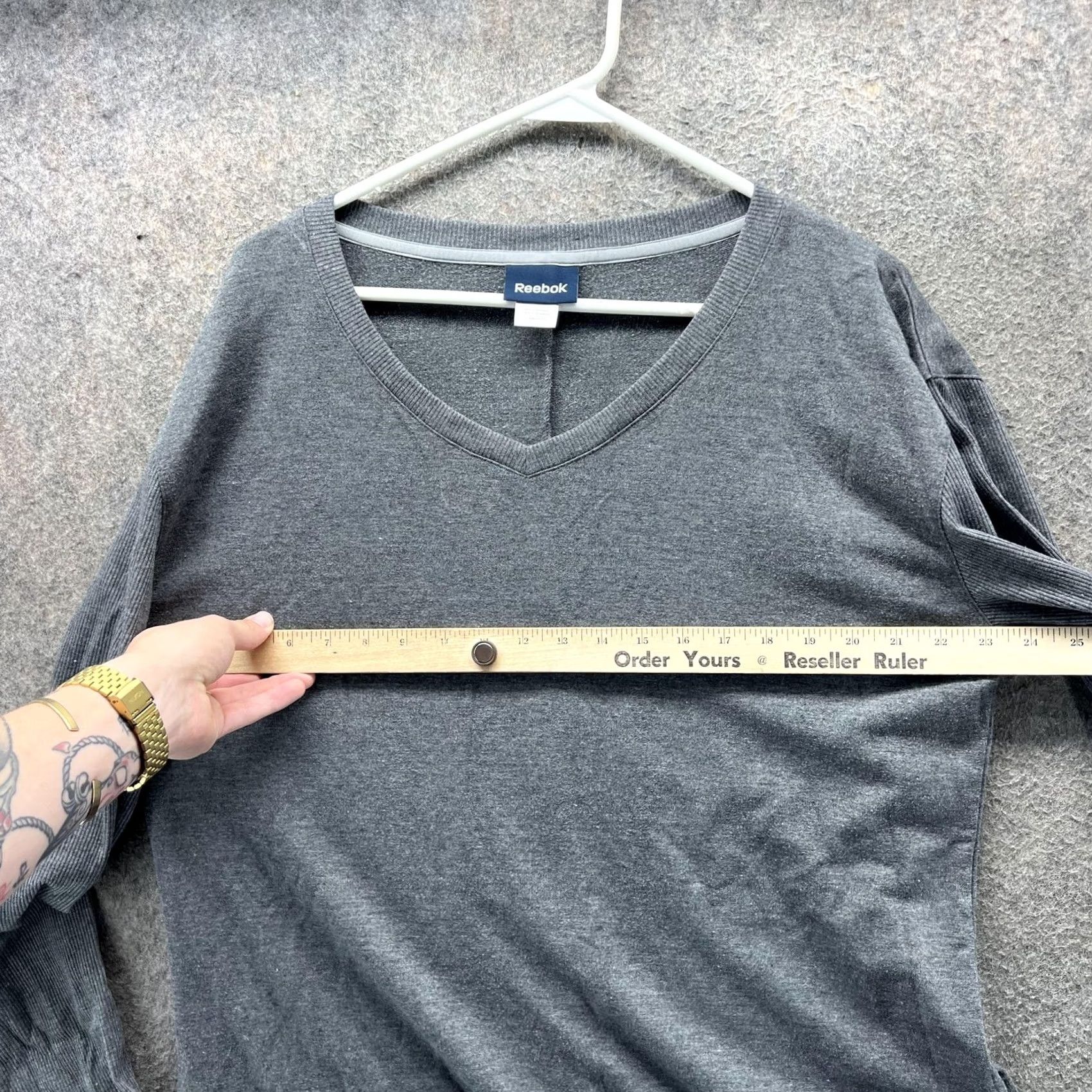 Reebok Reebok Sweatshirt Womens 2XL Gray V-Neck Lightweight Pullover Top Knit Heather Shirt Size XXL / US 16-18 / IT 52-54 - 5 Thumbnail