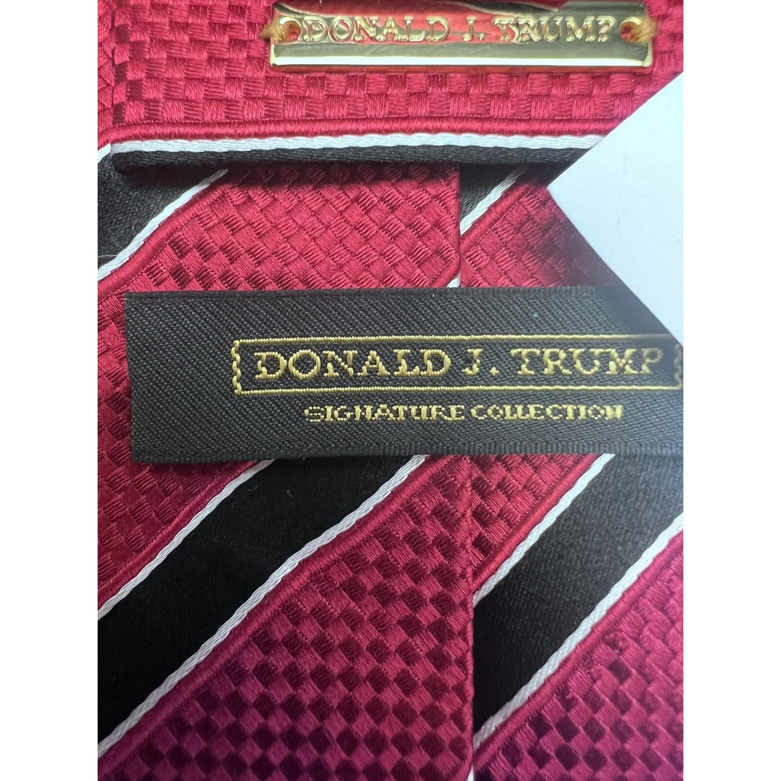 Donald Trump DONALD J. TRUMP RED Black SILK MEN'S Neck Tie W 3 1/2 " BY L Size ONE SIZE - 4 Thumbnail