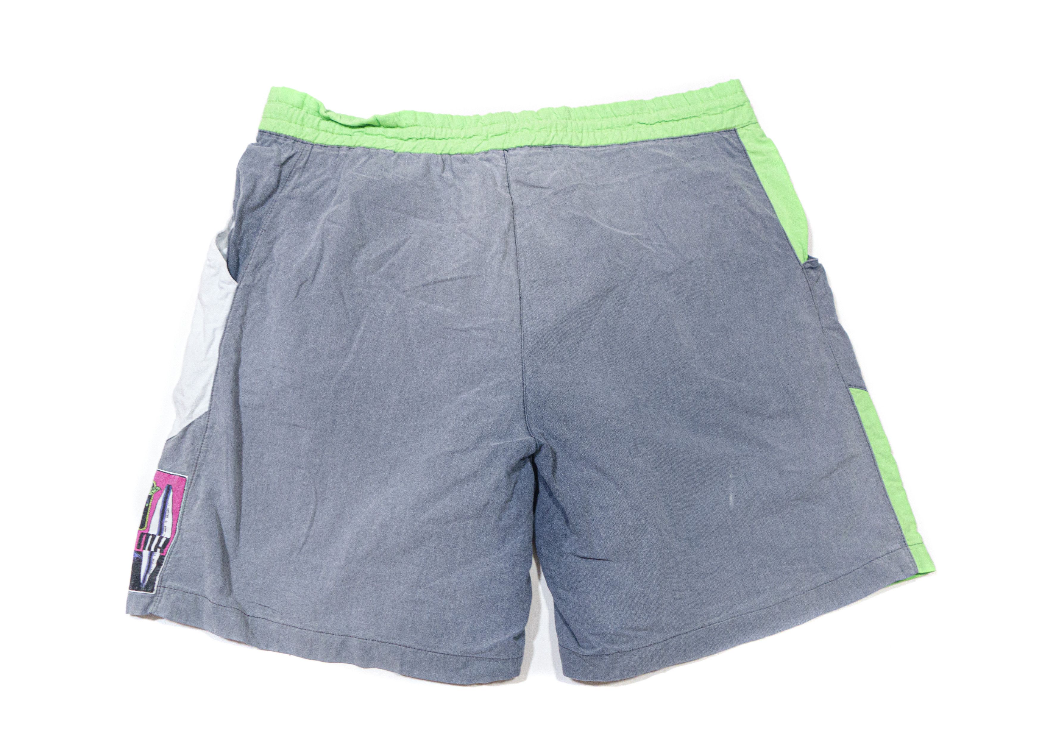 Puma 90S Logo Faded Shorts Size US 34 / EU 50 - 2 Thumbnail