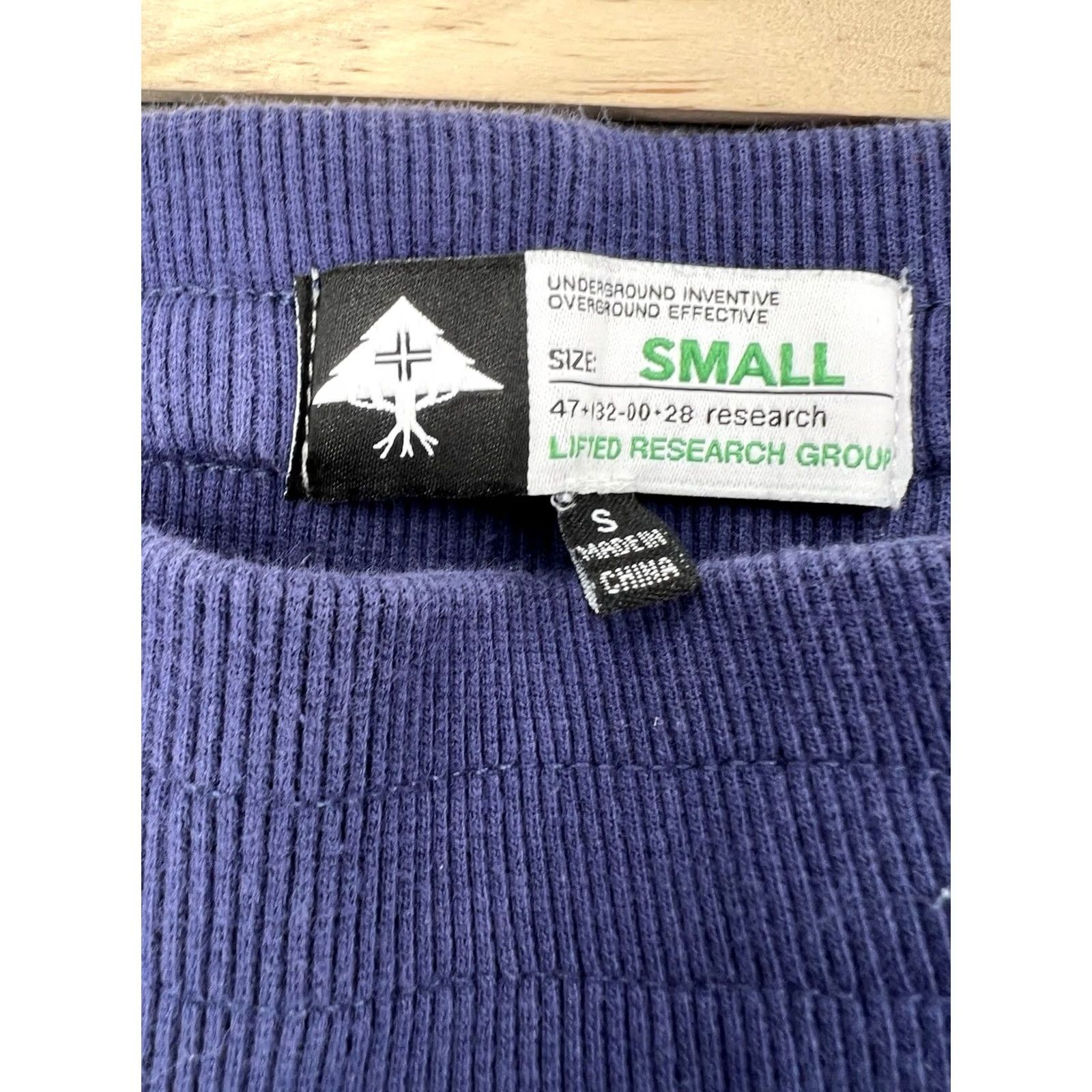 Velour VINTAGE LRG Track Pants Shirt? Size US 29 - 5 Thumbnail