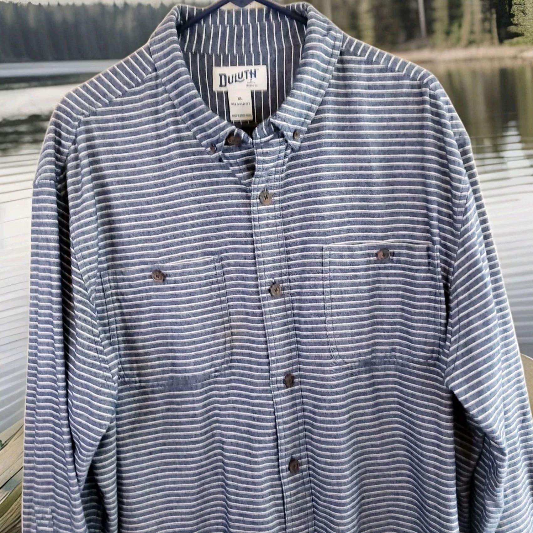 CO Duluth Trading Co Relaxed Fit Shirt Men XL Blue Stripe Denim Look Flannel New Size US XL / EU 56 / 4 - 2 Thumbnail