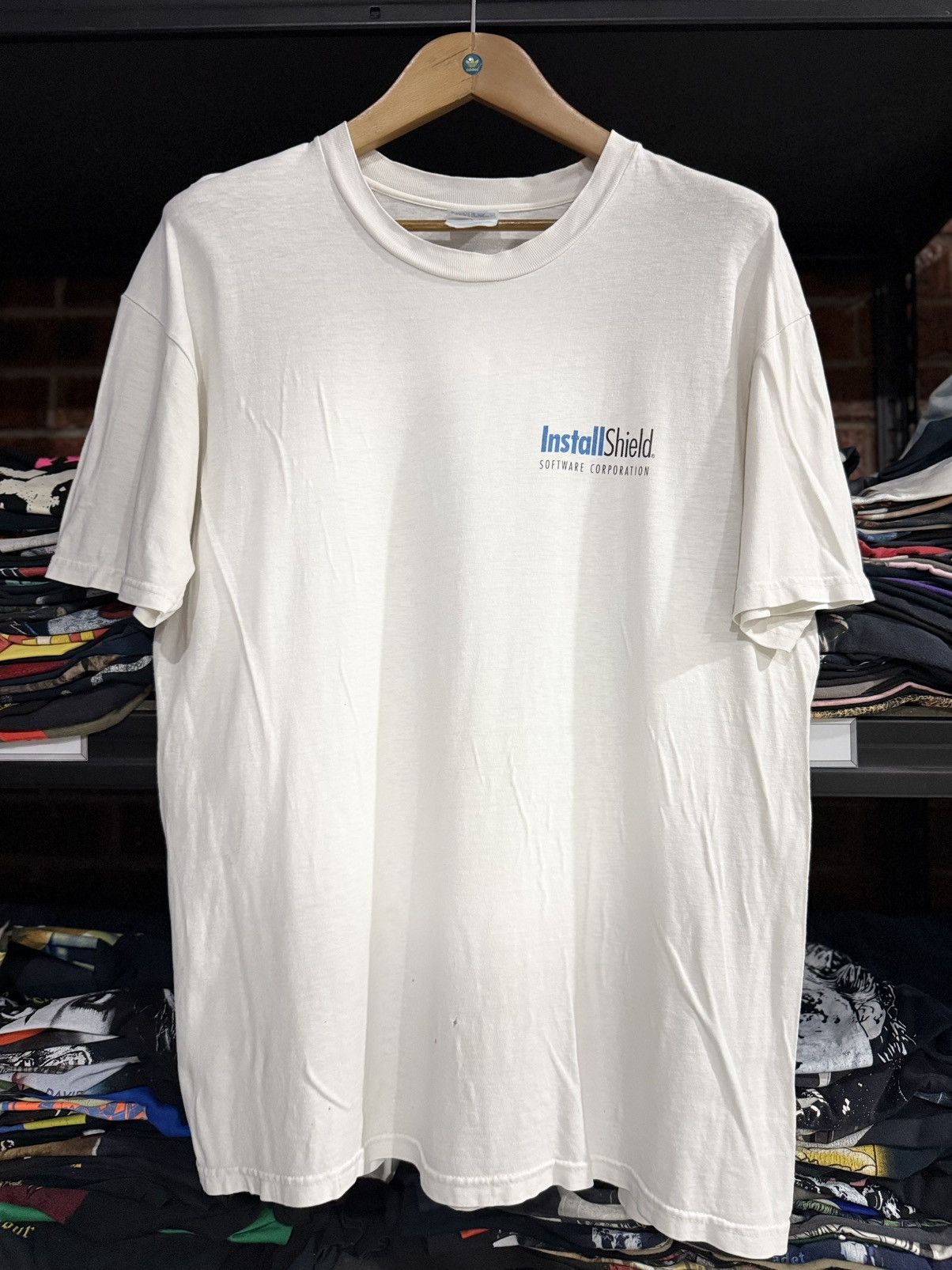 Microsoft Vintage Software Corporation Install Shield Faded Tee Size US L / EU 52-54 / 3 - 3 Thumbnail