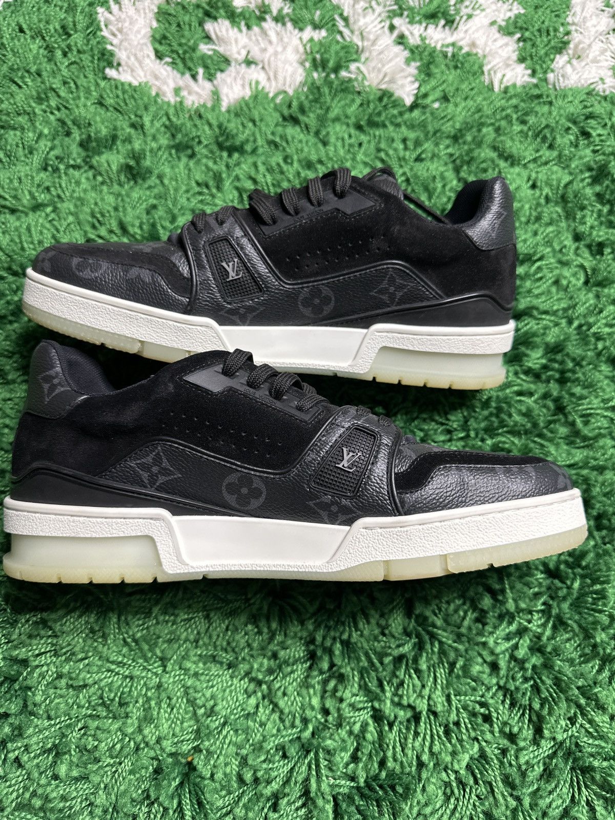 Louis Vuitton Louis Vuitton Black Monogram Trainers Size US 8.5 / EU 41-42 - 2 Thumbnail