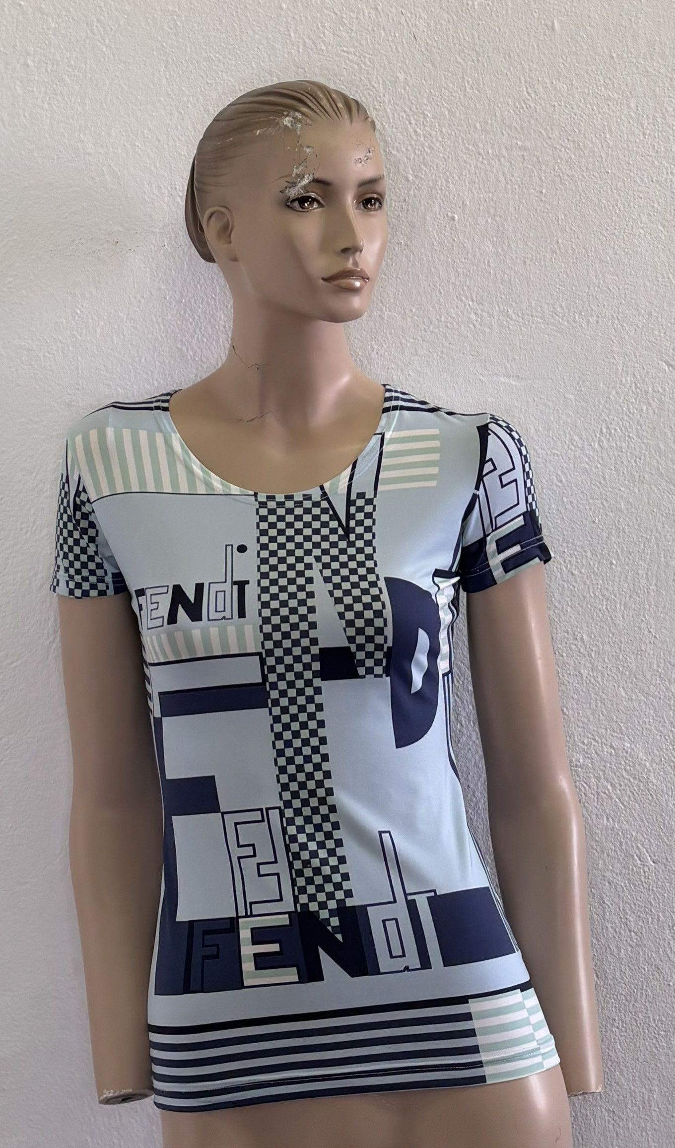 Fendi Fendi T-shirt Large Size L / US 10 / IT 46 - 1 Thumbnail