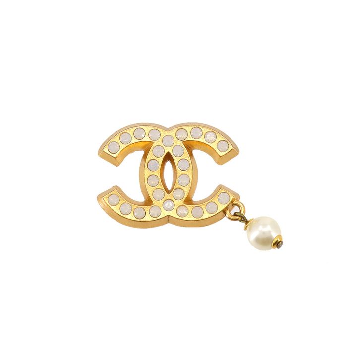 Chanel CHANEL Coco Mark Rhinestone Brooch Gold White Fake Pearl