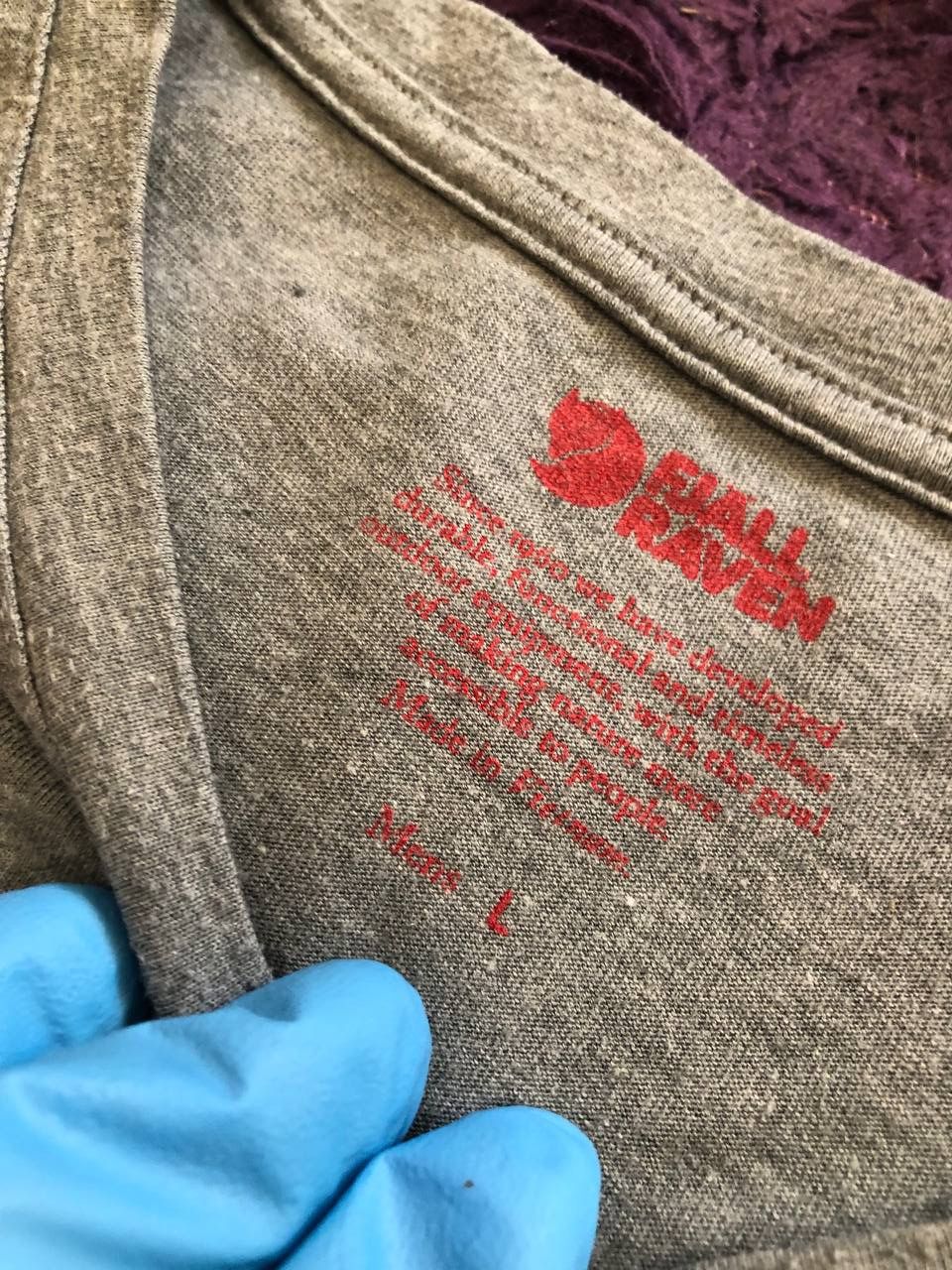 Fjallraven Vintage Fjallraven Y2K Logo Short Sleeve T-Shirt Size L Size US L / EU 52-54 / 3 - 2 Thumbnail