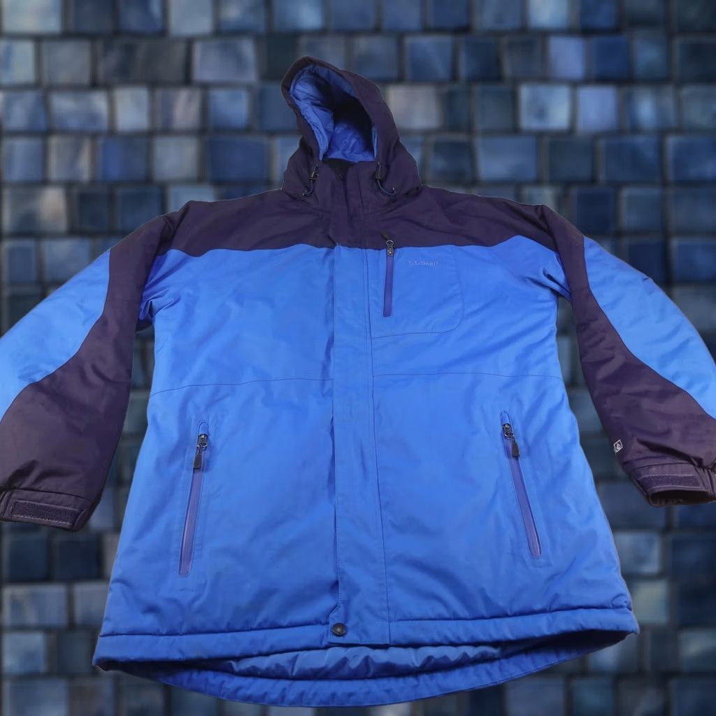 Vintage LL Bean Tek2 Jacket Mens M Blue Waterproof Hooded Insulated Parka Coat Zip Pockets Snow Winter Casual Travel Ski Hiking Night Outdoors Size US M / EU 48-50 / 2 - 1 Thumbnail