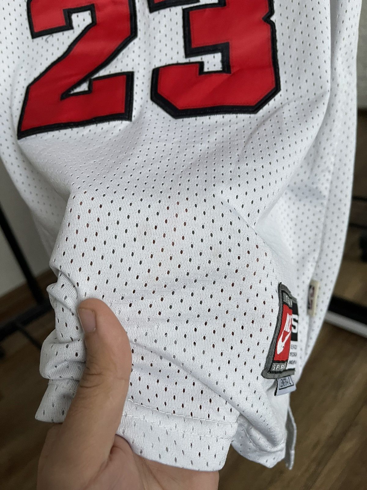 Nike Nike Chicago Bulls Jordan Vintage NBA Jersey Bootleg Size US S / EU 44-46 / 1 - 14 Thumbnail