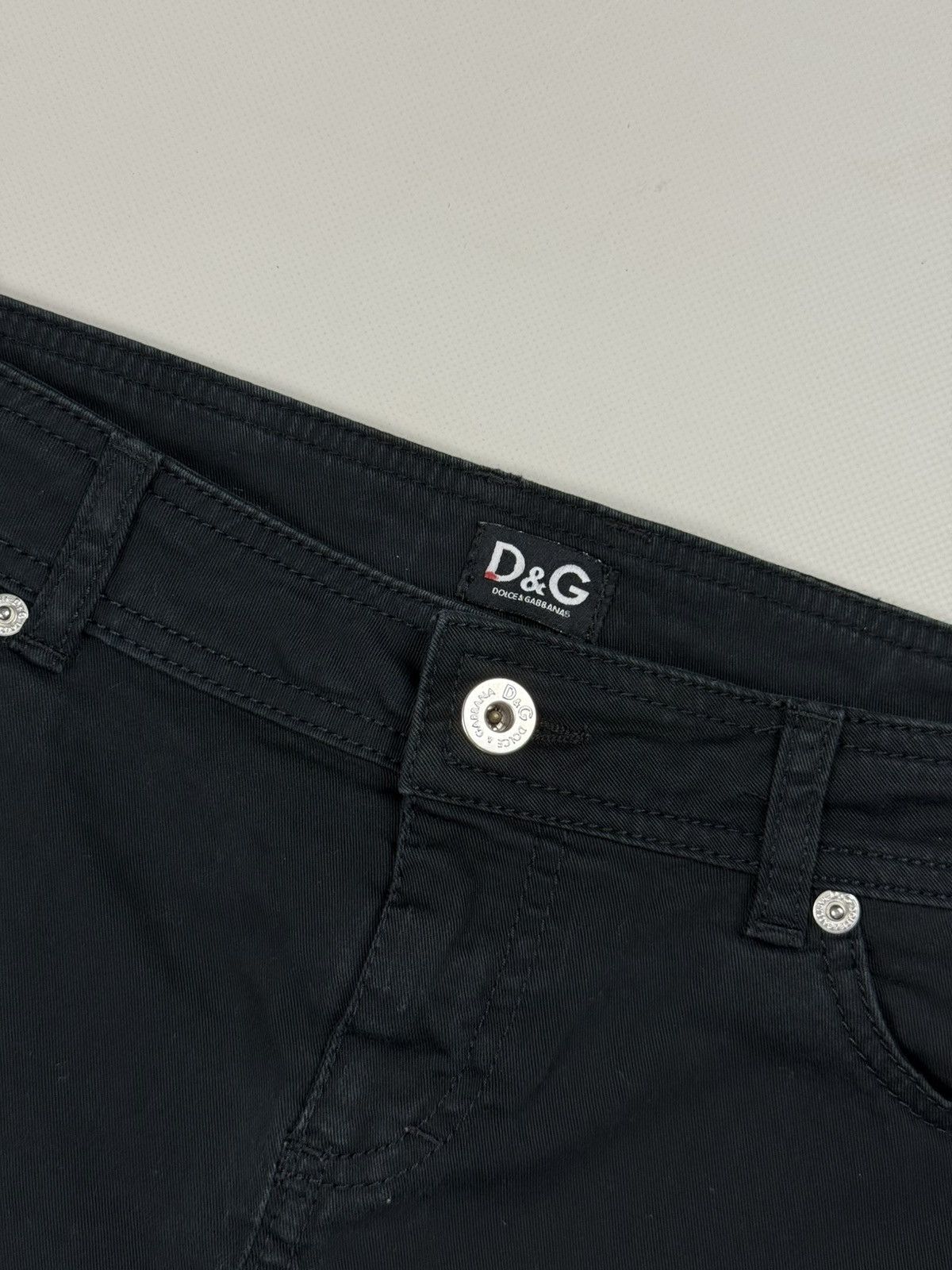 Dolce & Gabbana Dolce & Gabbana Vintage Y2K Metalo Logo Ladies Pencil Skirt Size 27" / US 4 / IT 40 - 9 Thumbnail
