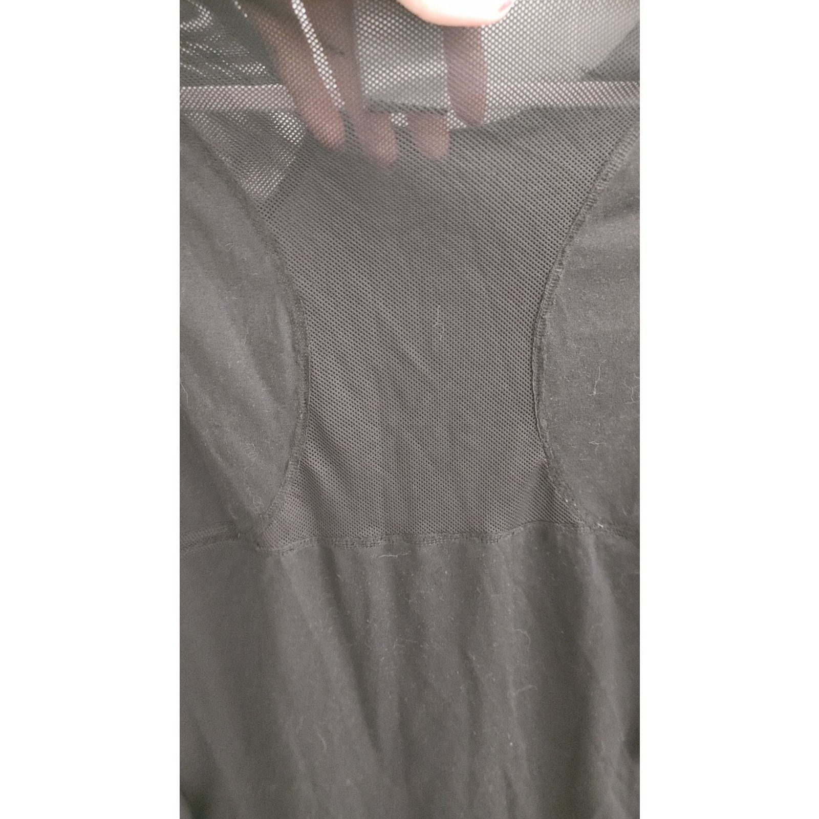 Nike Nike Dri-Fit Top Thumb Holes Vented Sheer Medium Black Size M / US 6-8 / IT 42-44 - 6 Thumbnail