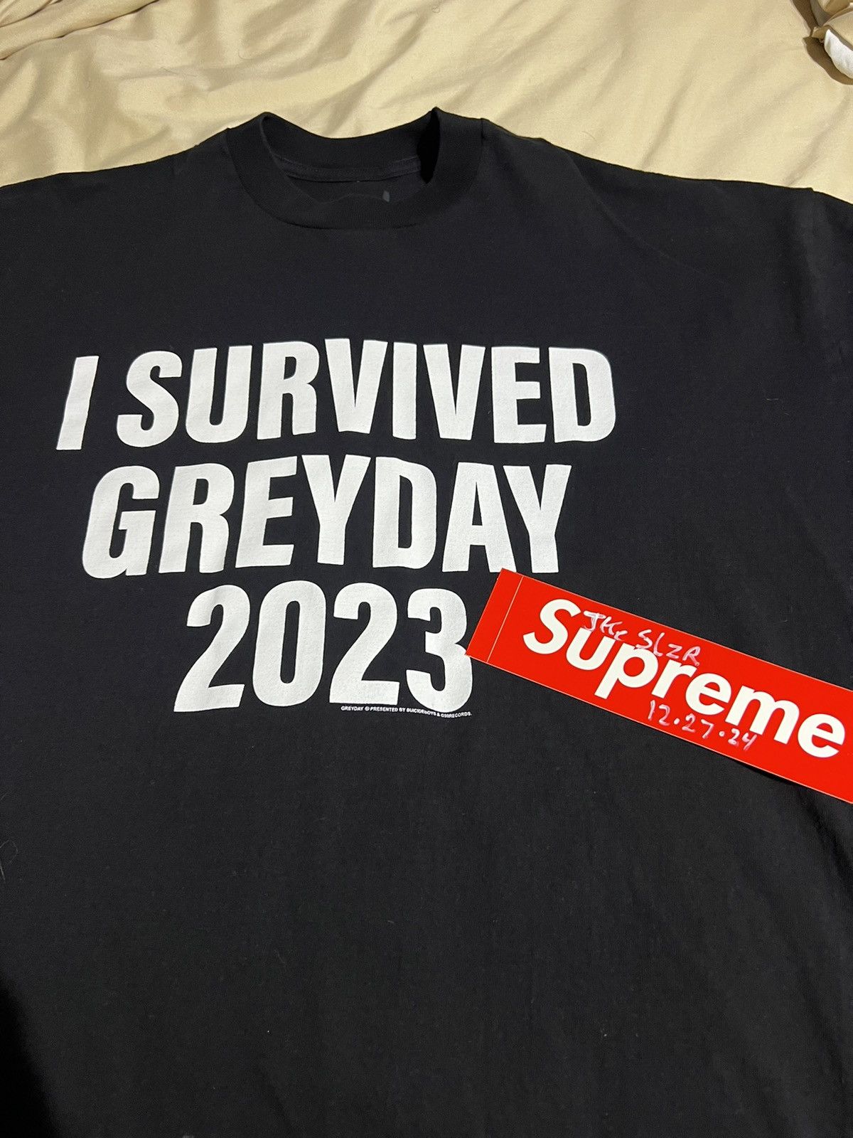 G59 Records I survived grey day 2023 Size US XXL / EU 58 / 5 - 1 Thumbnail
