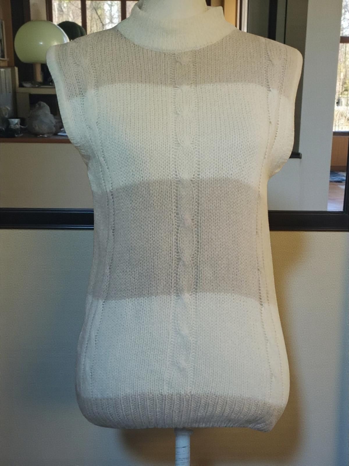Other Victoria Jones Medium Sleeveless Sweater Vest Size M / US 6-8 / IT 42-44 - 3 Thumbnail