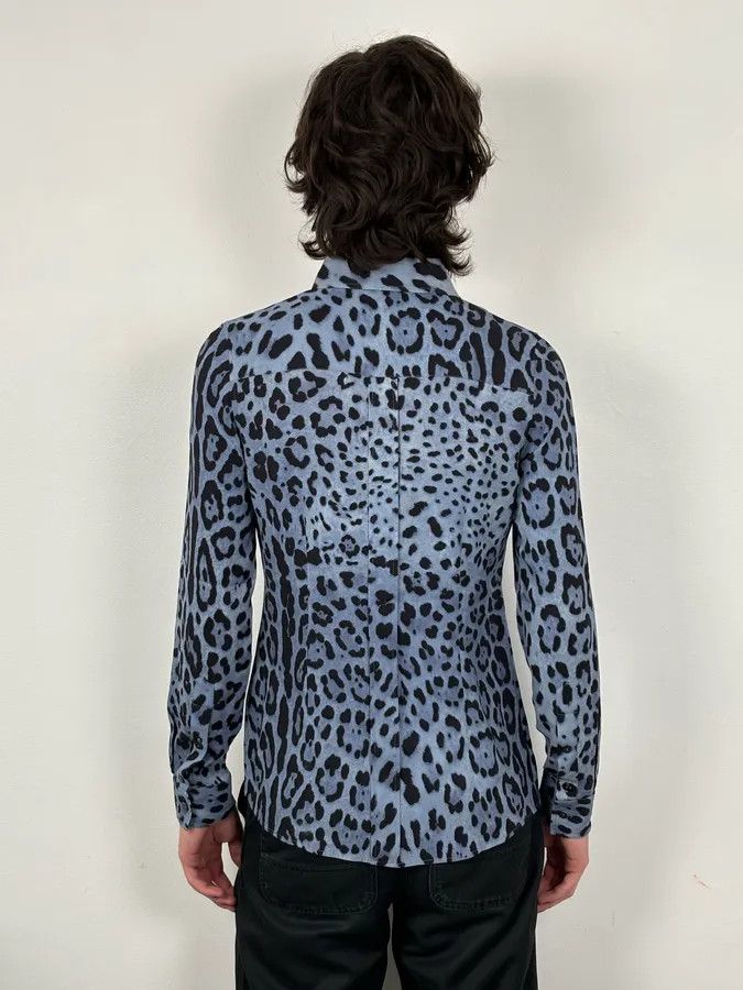 Dolce & Gabbana 2010s Dolce & Gabbana Blue Leopard Print Silk Shirt Size US S / EU 44-46 / 1 - 3 Thumbnail