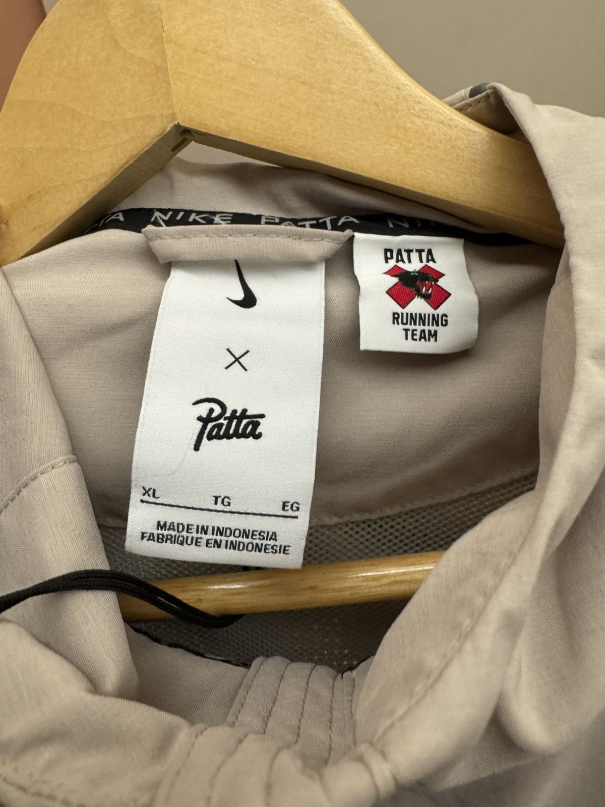 Nike Nike x Patta Running Team Hooded Track Jacket Size US XL / EU 56 / 4 - 3 Thumbnail