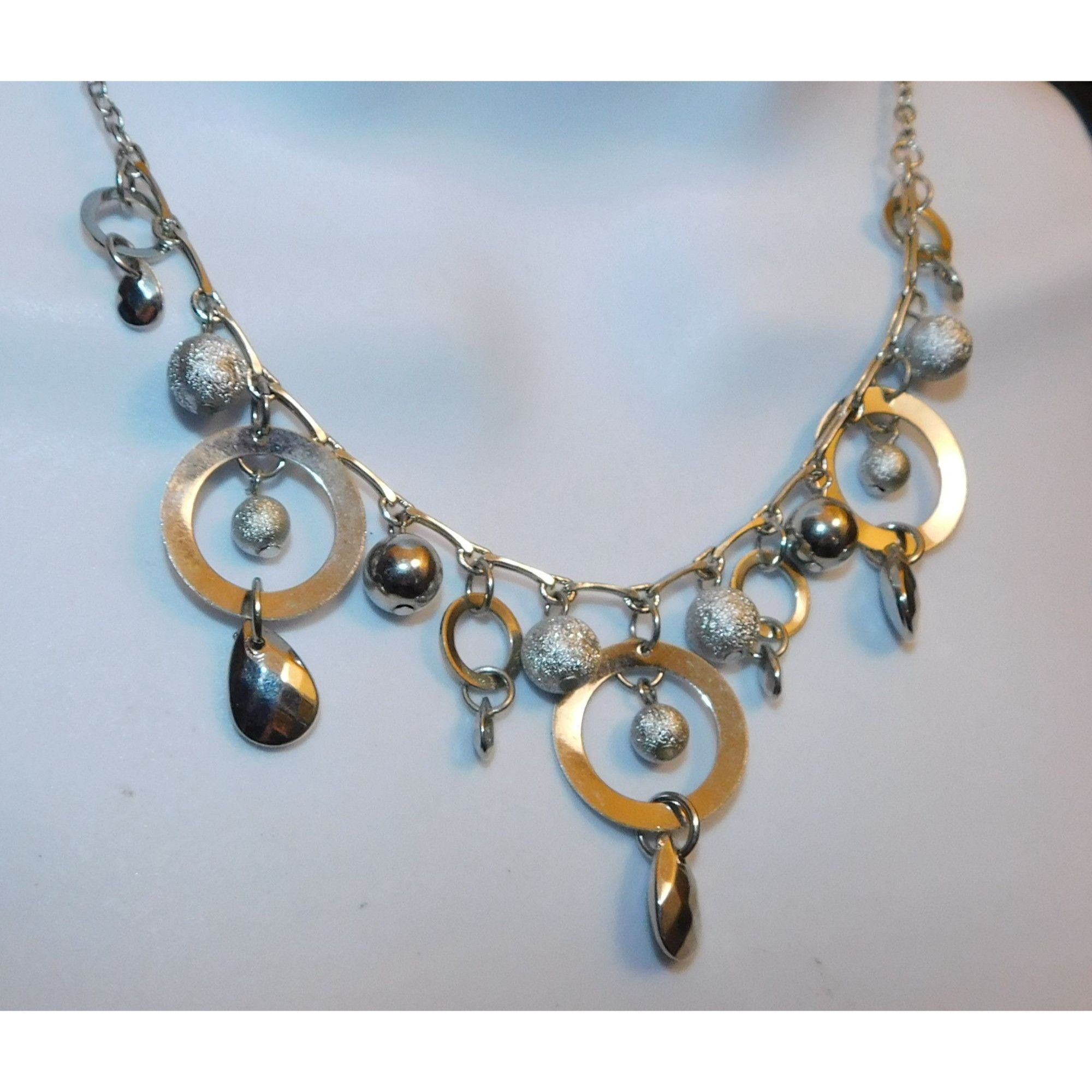 Other Whimsical Hoop And Charm Silver Tone Necklace Size ONE SIZE - 3 Thumbnail