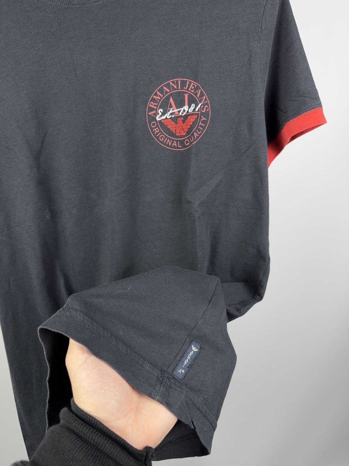 Armani Retro 00s Armani Jeans Red Trim Logo Ringer T-Shirt Navy Size US L / EU 52-54 / 3 - 5 Thumbnail