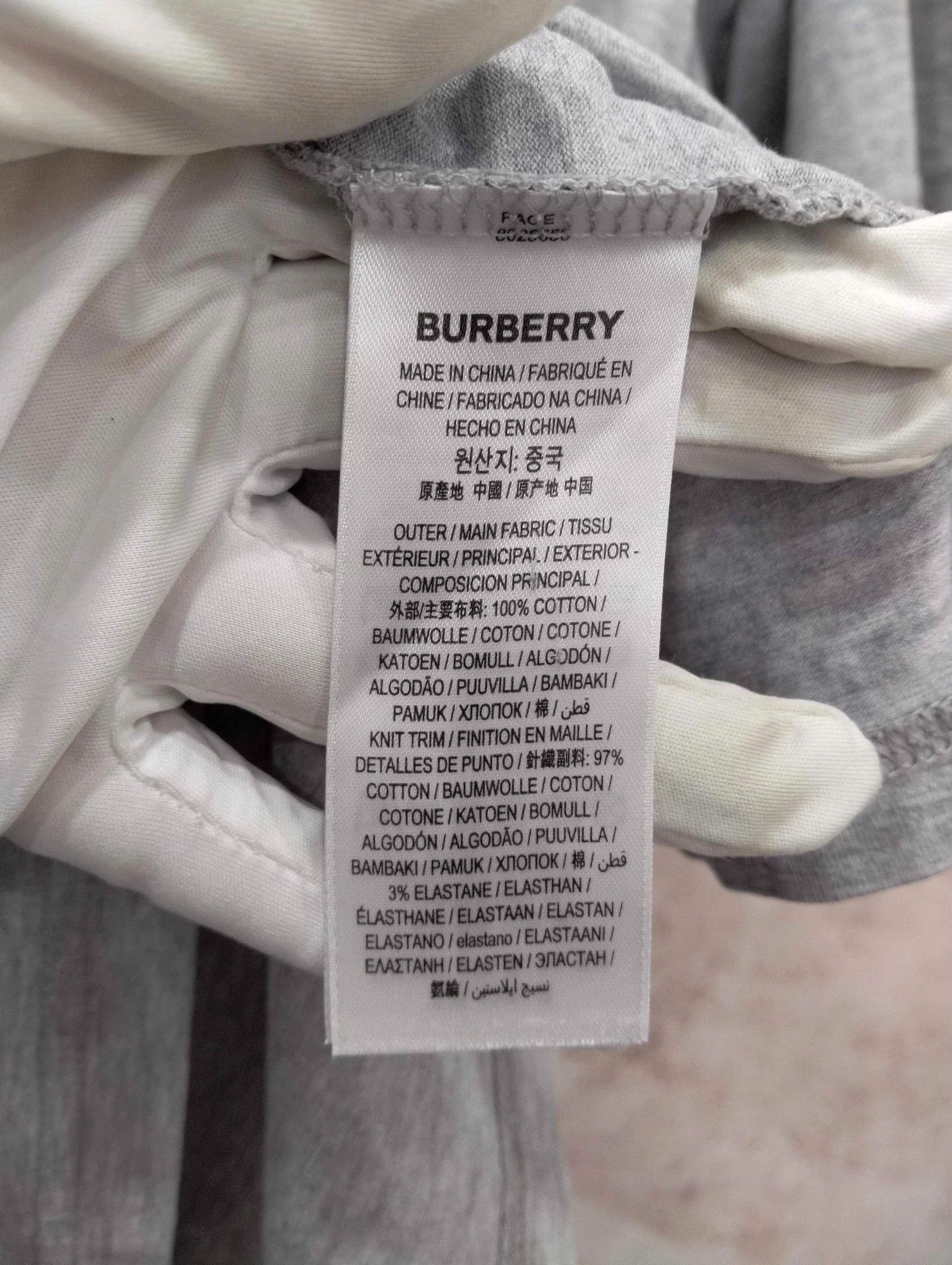 Burberry BURBERRY T-shirt M Size US M / EU 48-50 / 2 - 5 Thumbnail