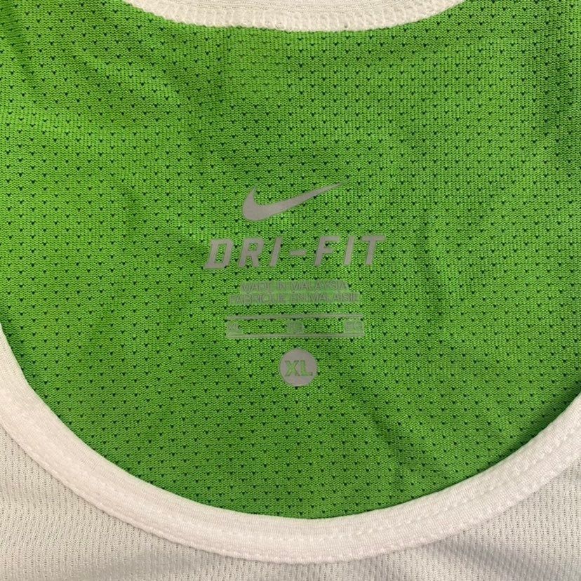Nike Nike NWT White Green Tank Womens XL Bin N-31 Size XL / US 12-14 / IT 48-50 - 2 Thumbnail