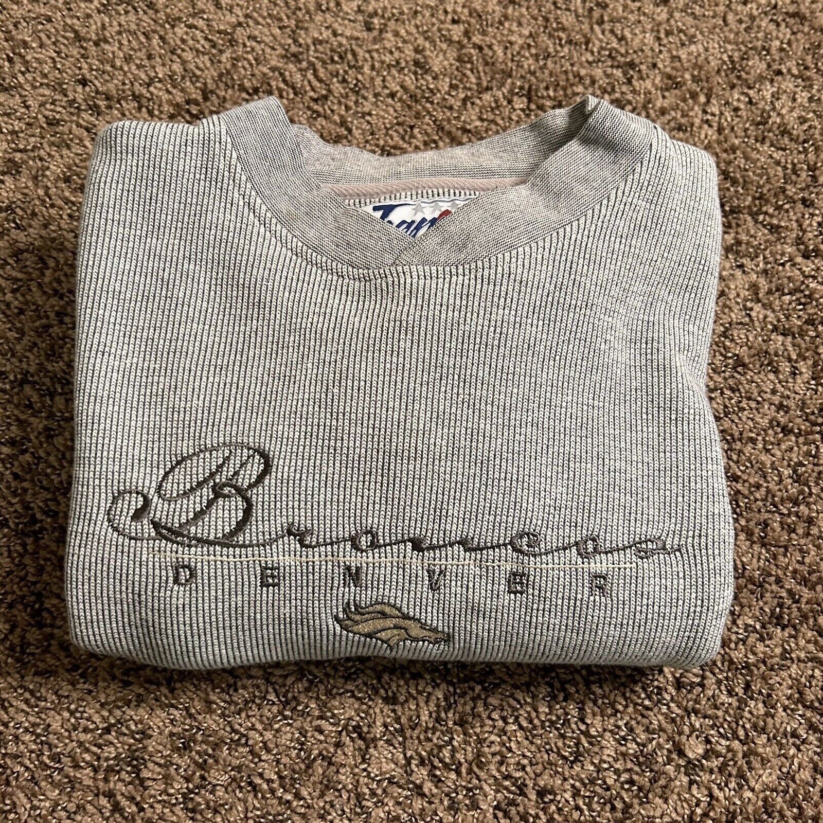Other Vintage Team One Grey Denver Broncos Crew Sweater Size US XL / EU 56 / 4 - 14 Thumbnail