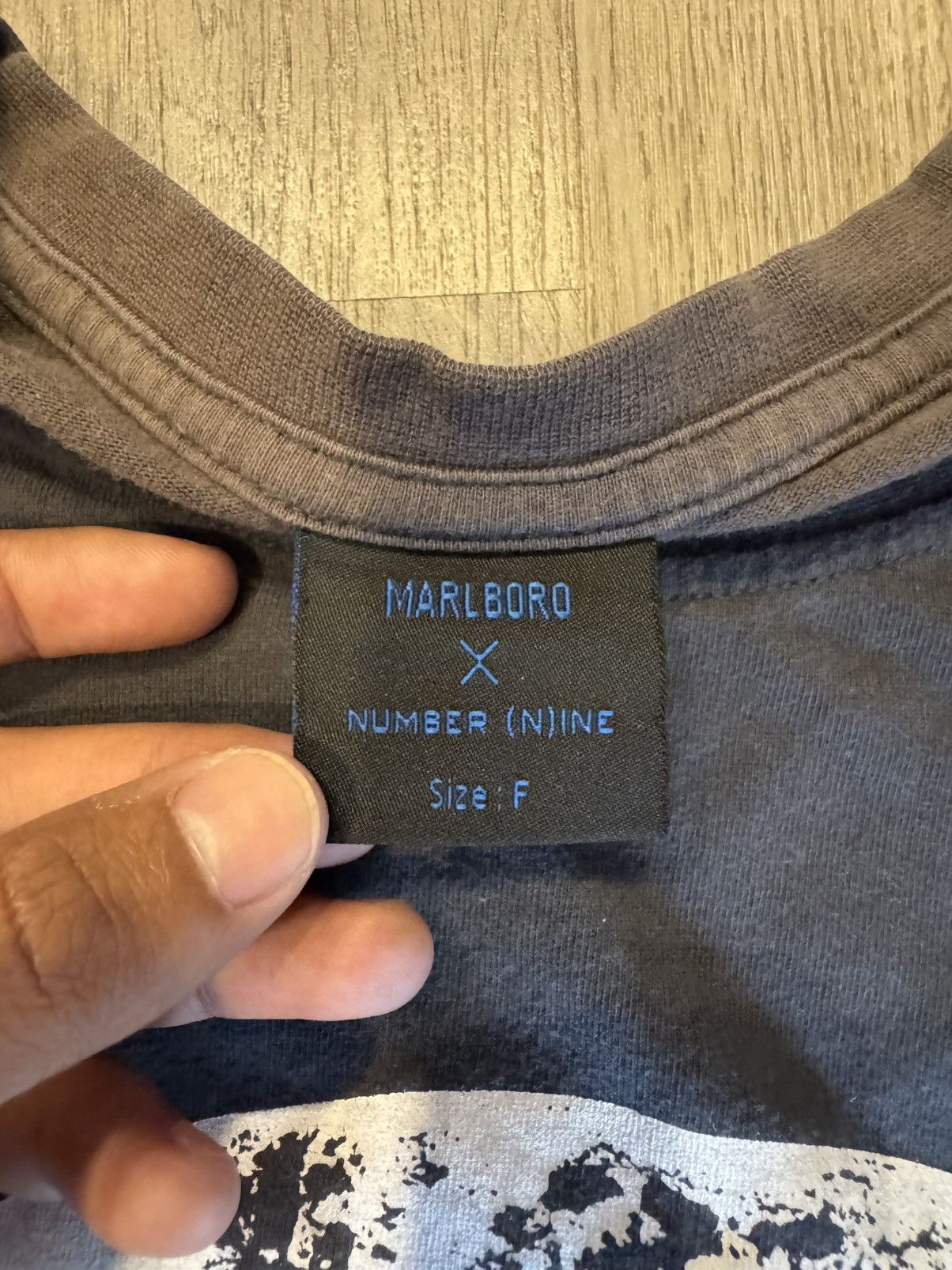 Number (N)ine NUMBER (N)INE X MARLBORO EARTH LOGO T SHIRT Size US M / EU 48-50 / 2 - 6 Thumbnail