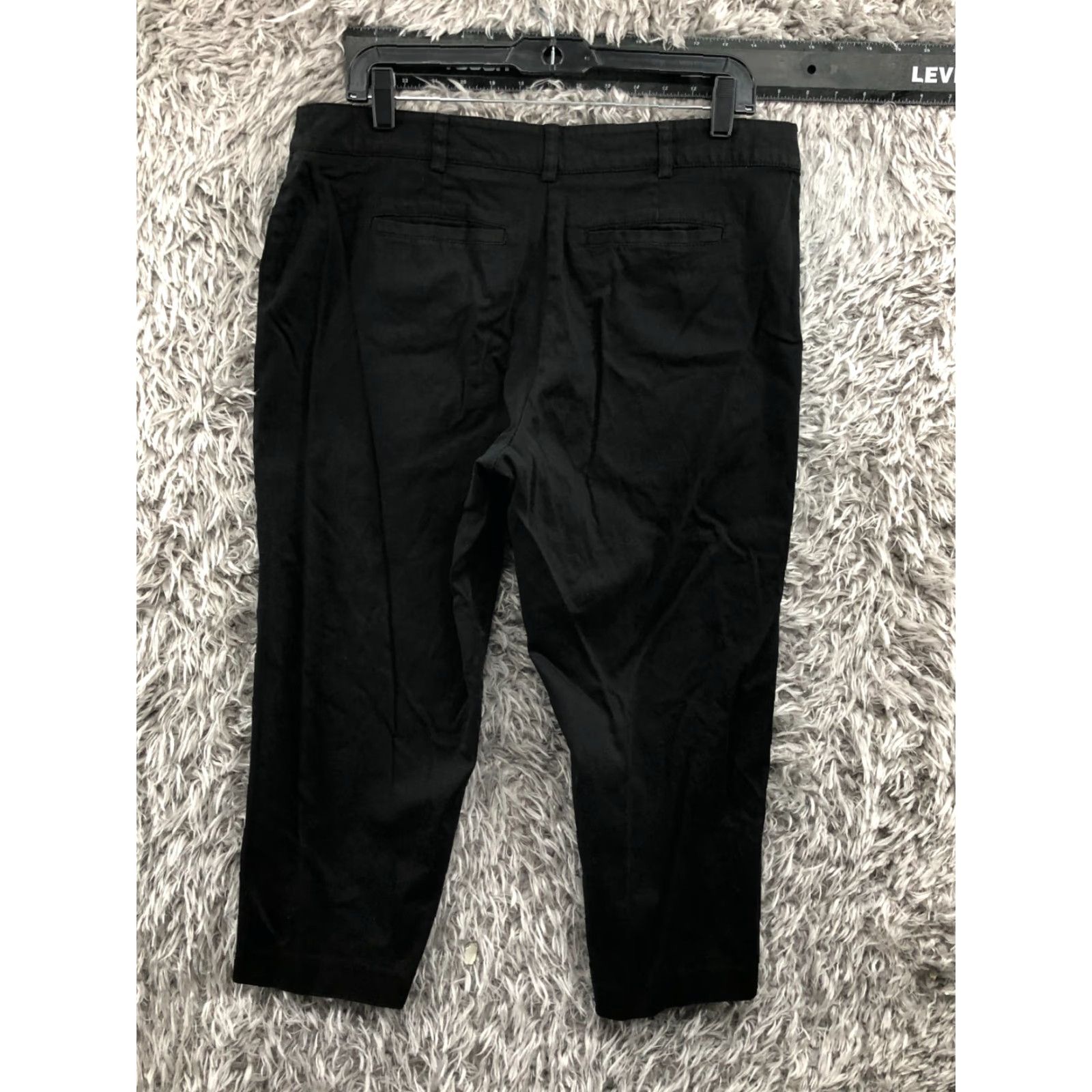 Vintage Counterparts Capri Pants Size 12 Womens Mid Rise Black Capri Pants Women's Size 12 Black Capris Mid Rise/Elastic Waist/Pockets/Stretch Size 34" / US 12 / IT 48 - 5 Thumbnail