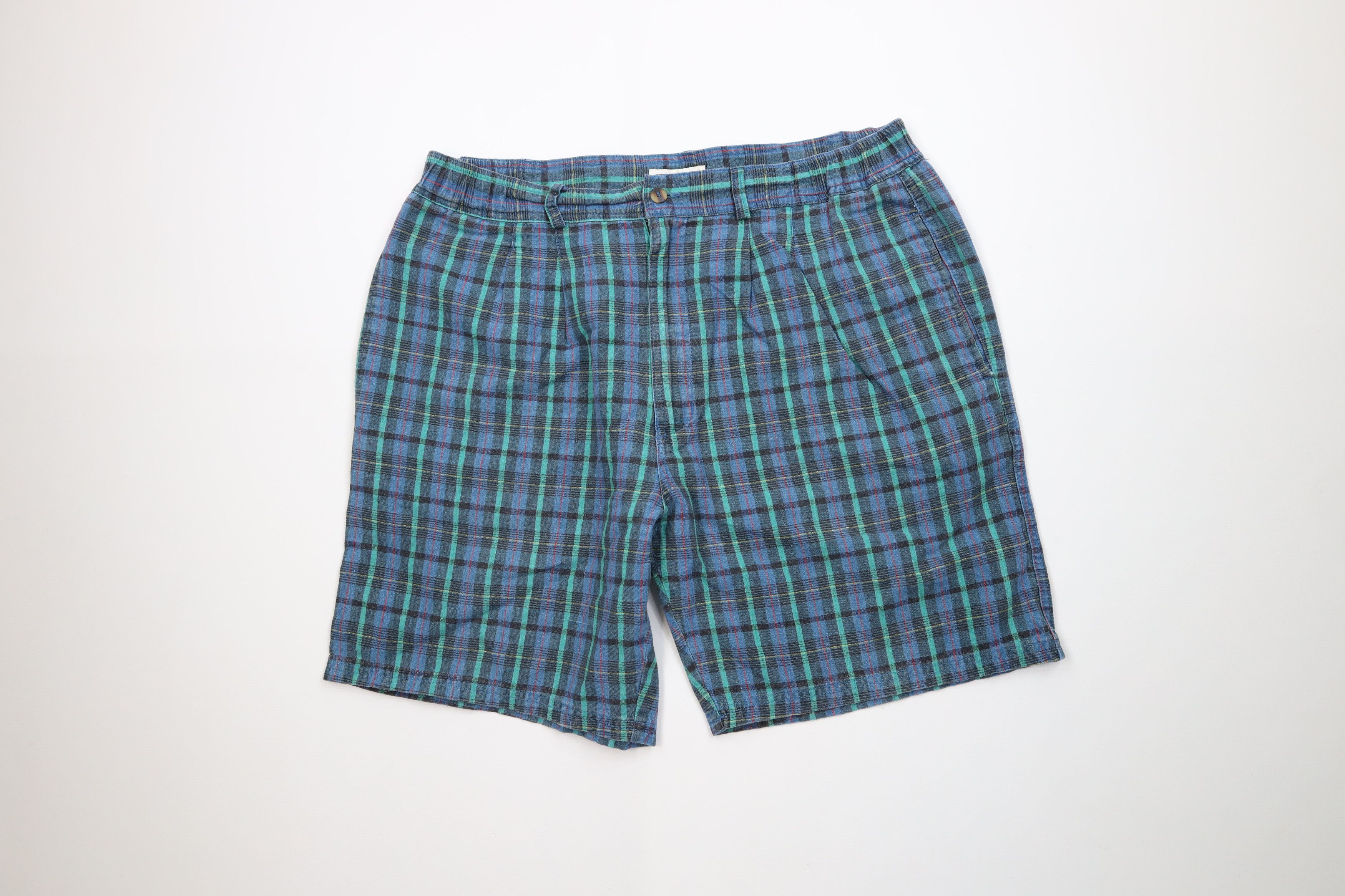 Vintage Vintage 90s Streetwear Madras Plaid Above Knee Chino Shorts Size US 38 / EU 54 - 1 Thumbnail