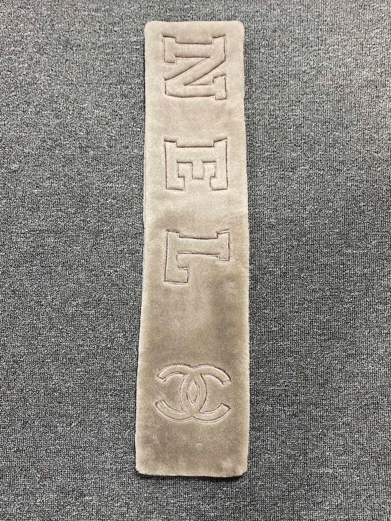 Chanel Chanel Logo Cashmere Scarf in Gray -2505 Size ONE SIZE - 2 Thumbnail