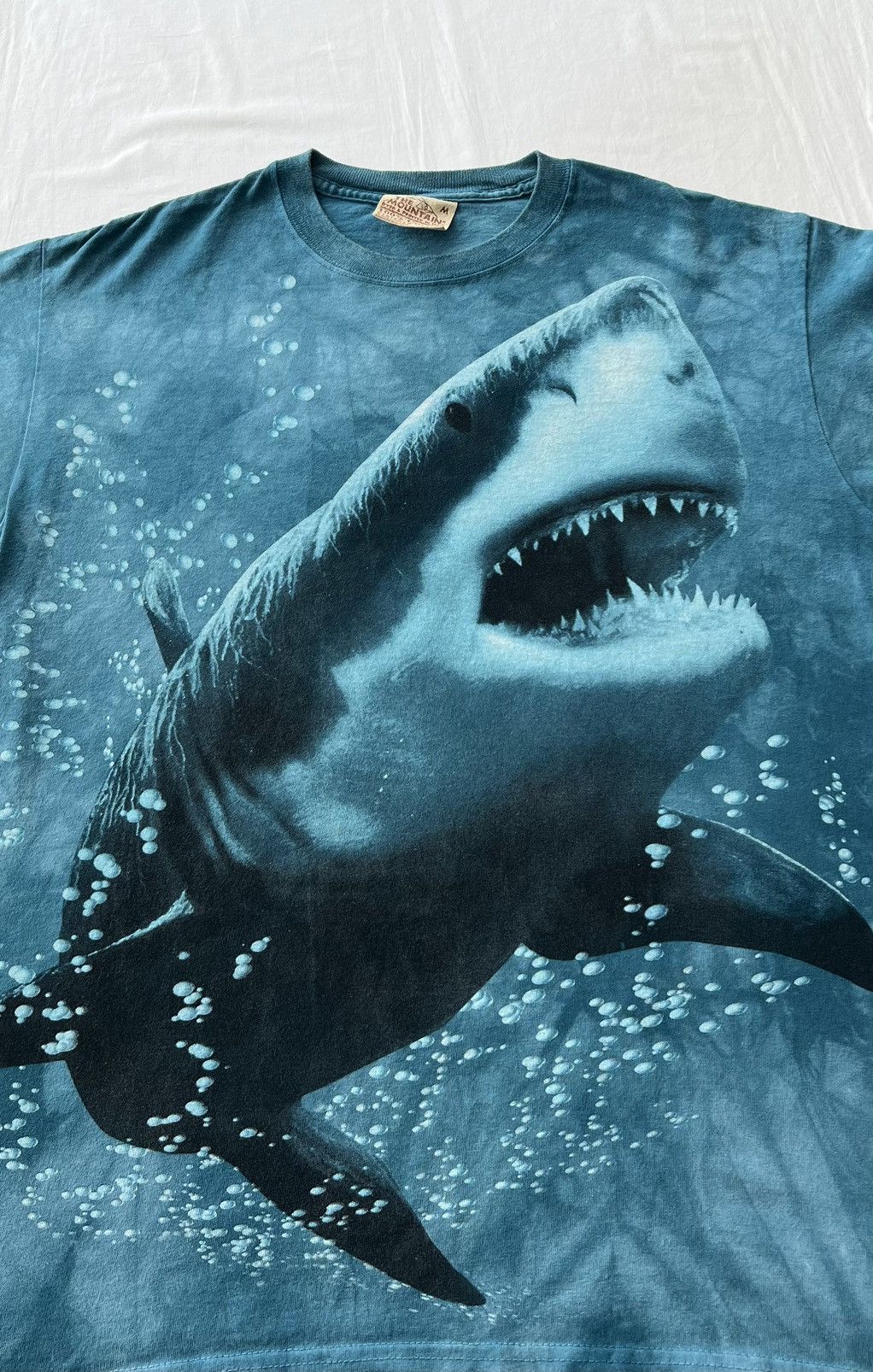 The Mountain Vintage 2002 The Mountain Shark Applejack Tie Dye T-shirt Size US M / EU 48-50 / 2 - 3 Thumbnail