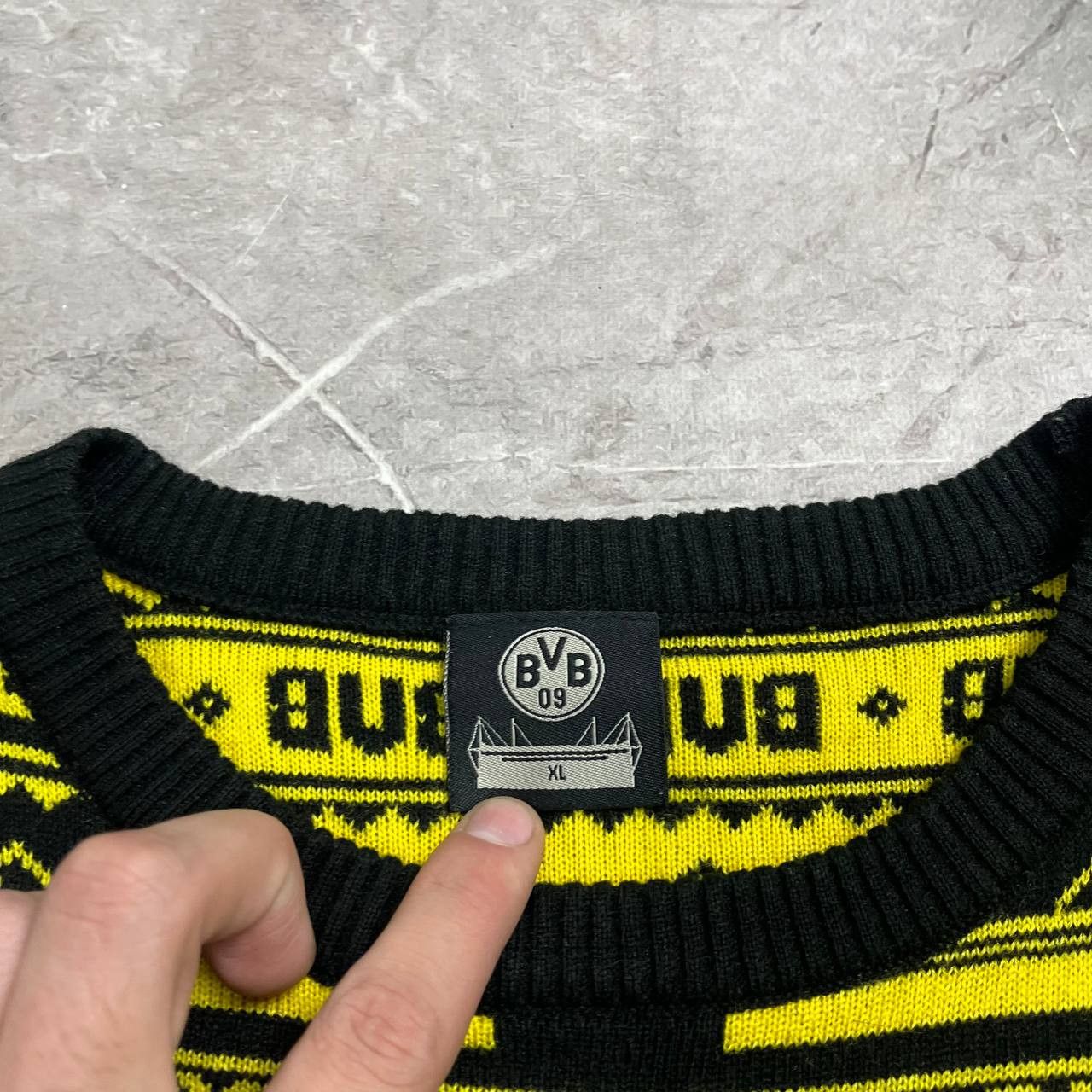 Vintage BVB Borussia Dortmund Sweater Monogram Sweater Mens Size XL Size US XL / EU 56 / 4 - 9 Thumbnail