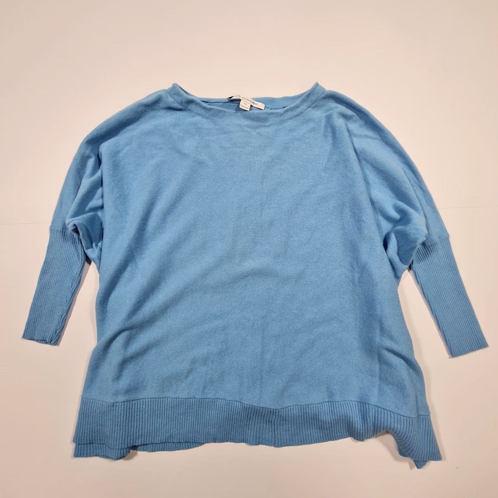 Diane von Furstenberg Diane von Furstenberg Jumper Womens Small Wool Cashmere Relaxed Pullover Long Sleeve Round Neck Knit Shirt/Top V-Neck not allowed; keep to original: Size S / US 4 / IT 40 - 2 Thumbnail