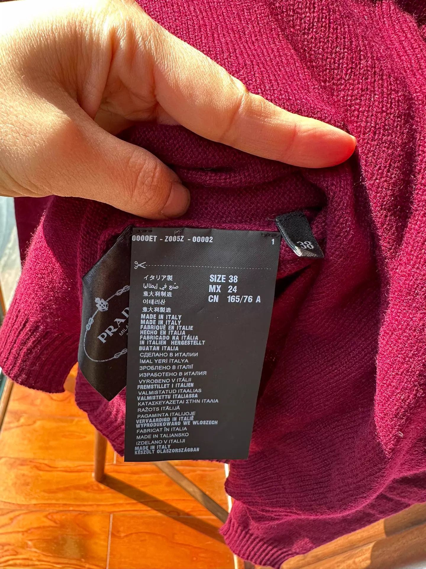 Prada Prada 100% Cashmere Knit Top 38 Side Slits Like New Size XS / US 0-2 / IT 36-38 - 6 Thumbnail