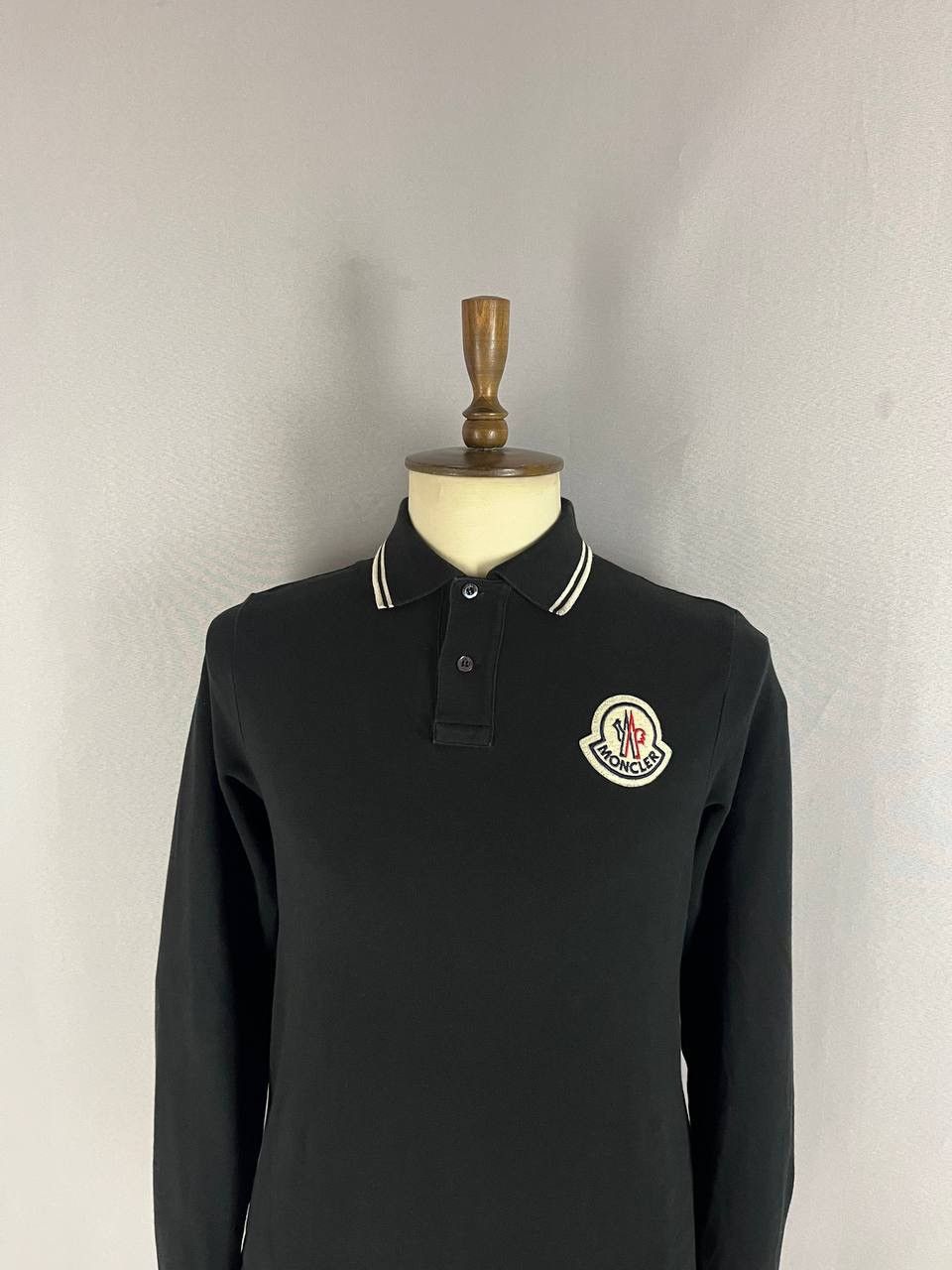 Moncler Moncler Polo Long Sleeve Black Size US L / EU 52-54 / 3 - 2 Thumbnail