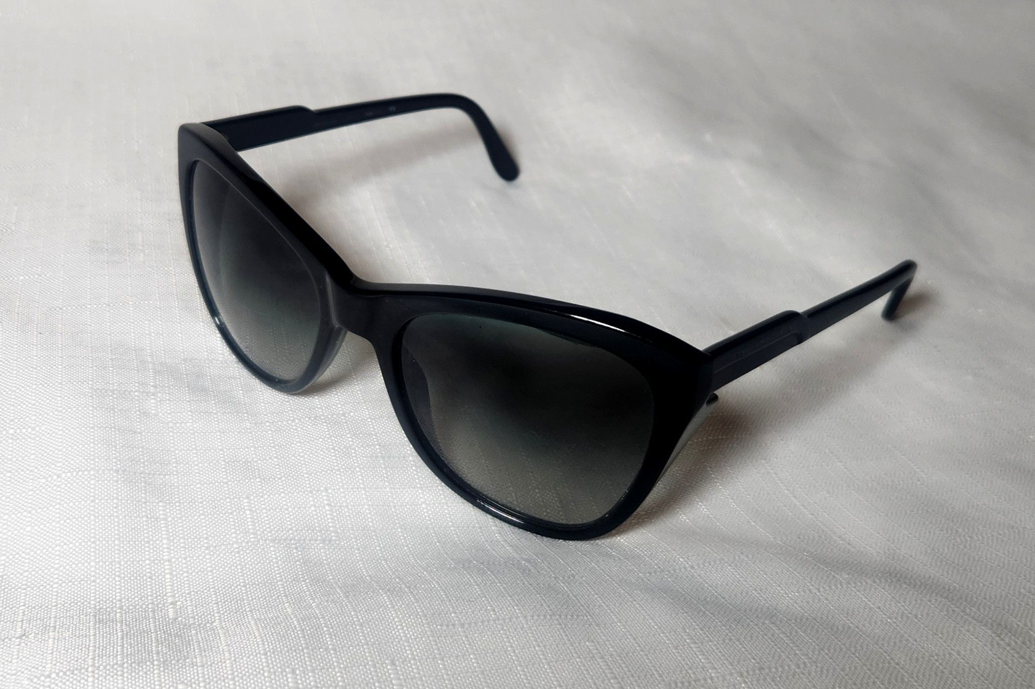Stella McCartney STELLA MCCARTNEY SM 4039 2055/8G BLACK AUTHENTIC SUNGLASSES Size ONE SIZE - 1 Thumbnail