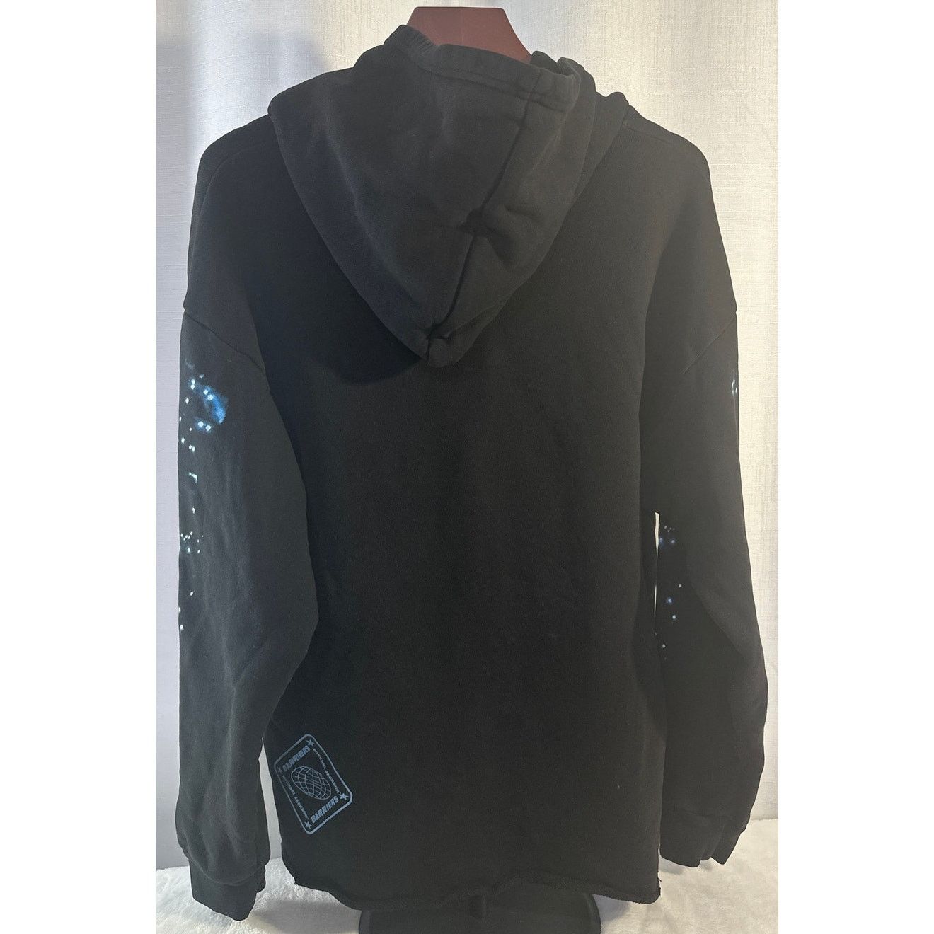 Michael Jackson Michael Jackson Barriers Worldwide Graphic Hoodie Medium Size US M / EU 48-50 / 2 - 5 Thumbnail